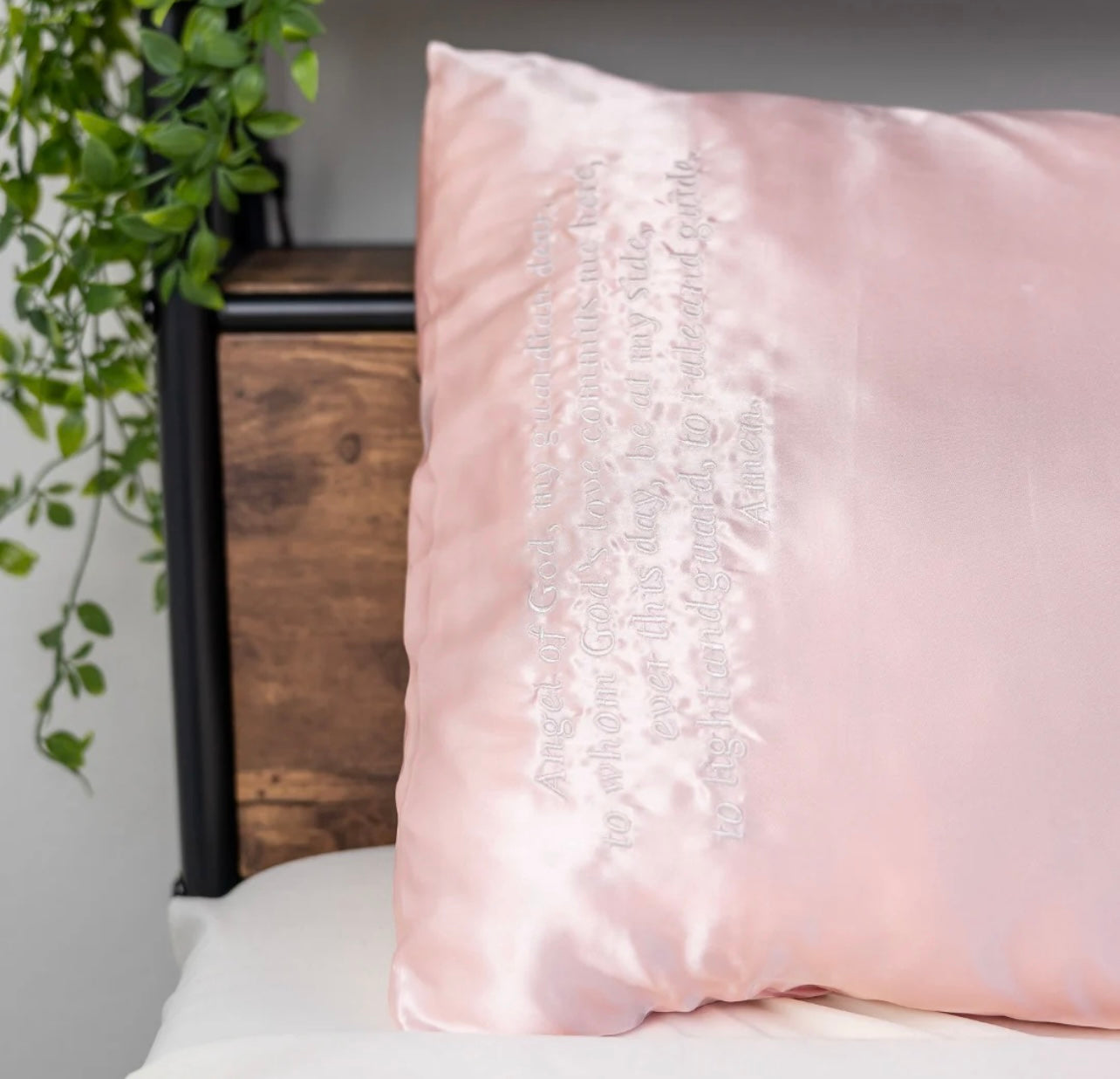 Guardian Angel Soft Satin Pillowcase [Pink](Standard Size)