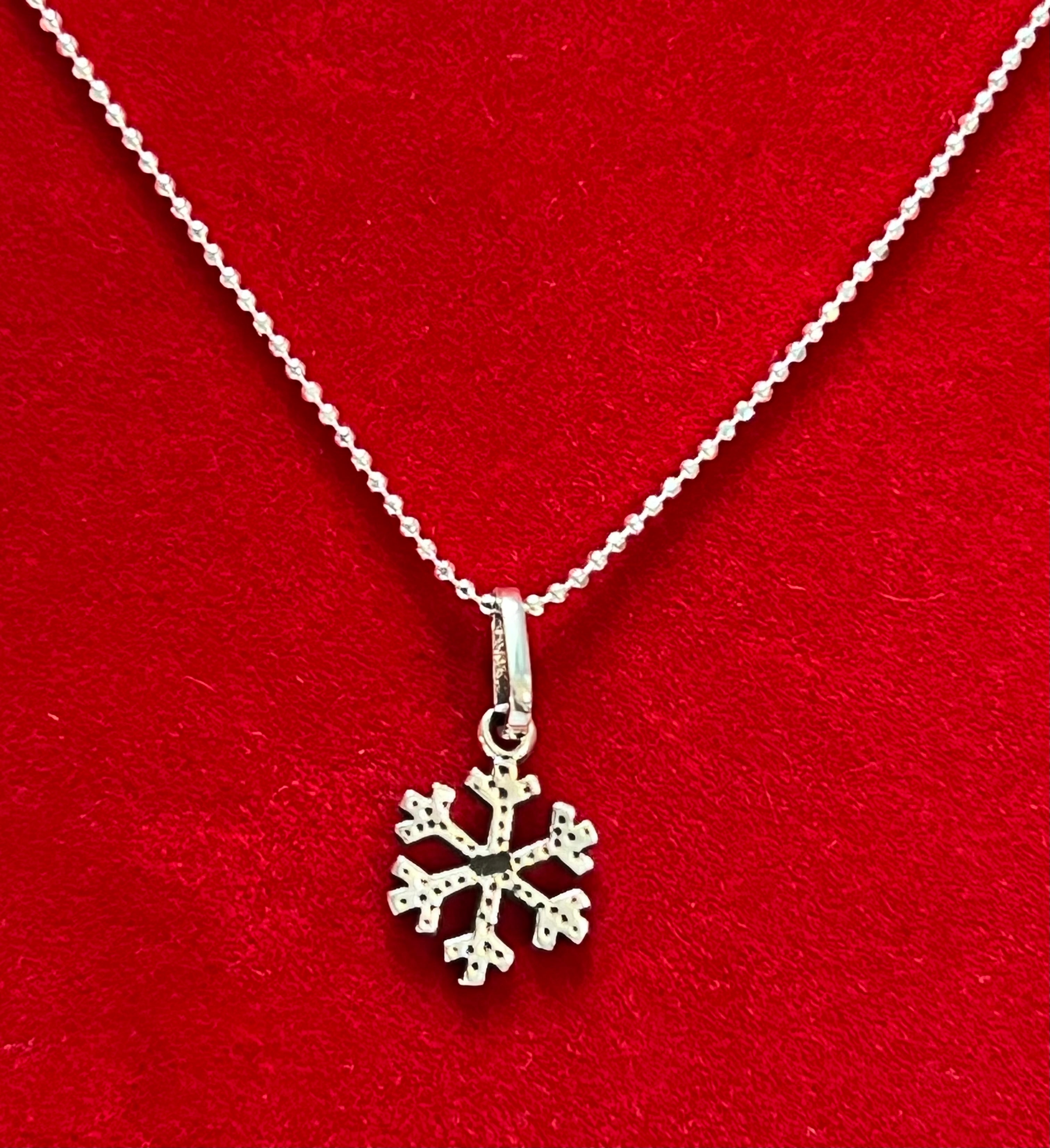 Small Sterling Silver Snowflake Pendant Necklace