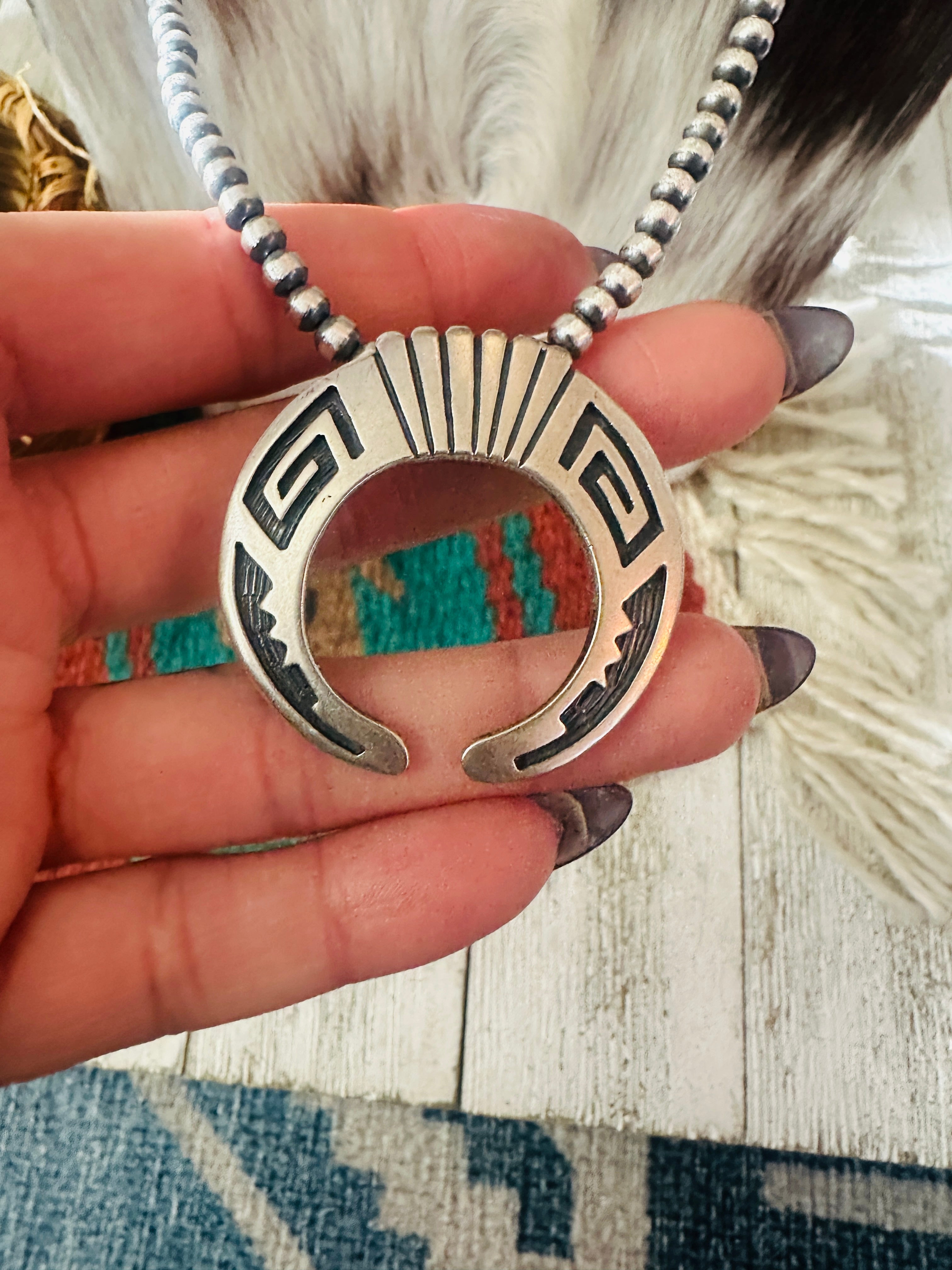 Handcrafted Sterling Silver Pearl Beaded Naja Necklace 24"