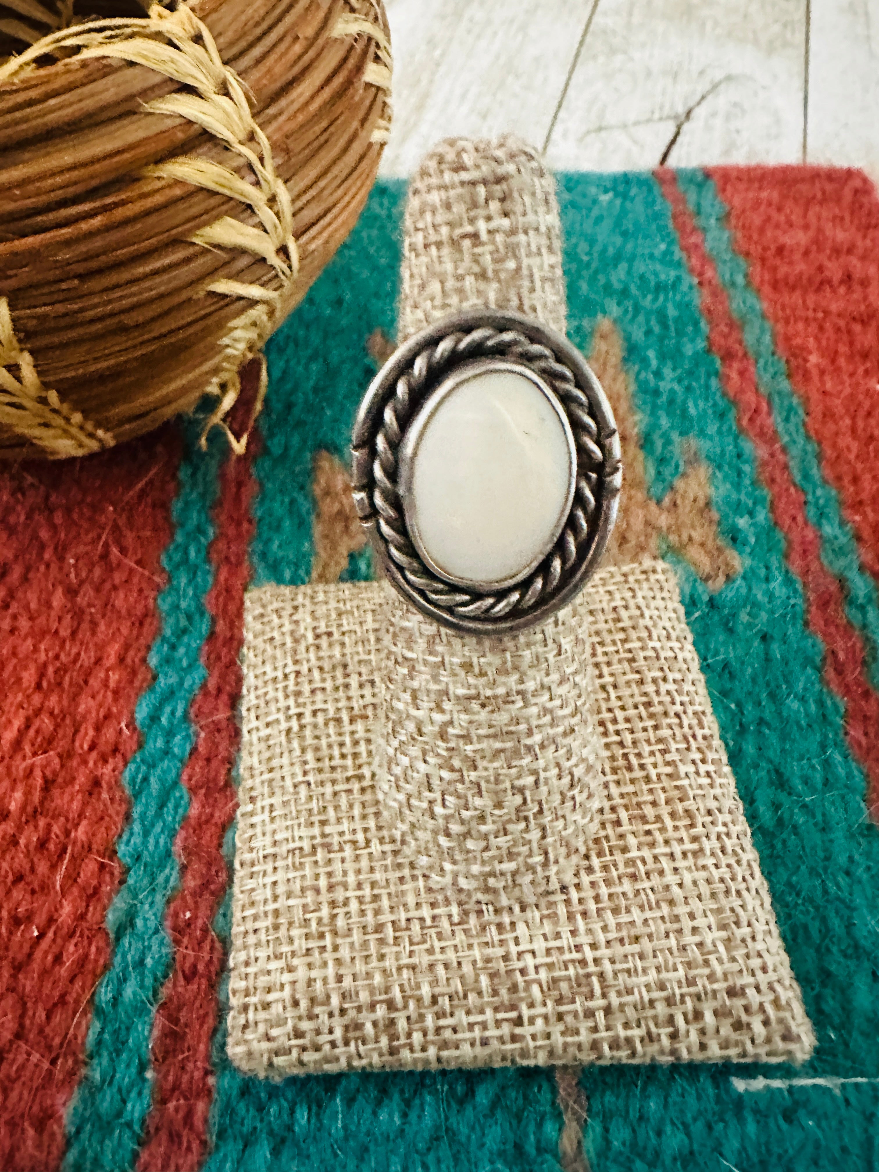 Handcrafted Old Pawn Sterling Silver & Mother of Pearl Ring Size 6.5