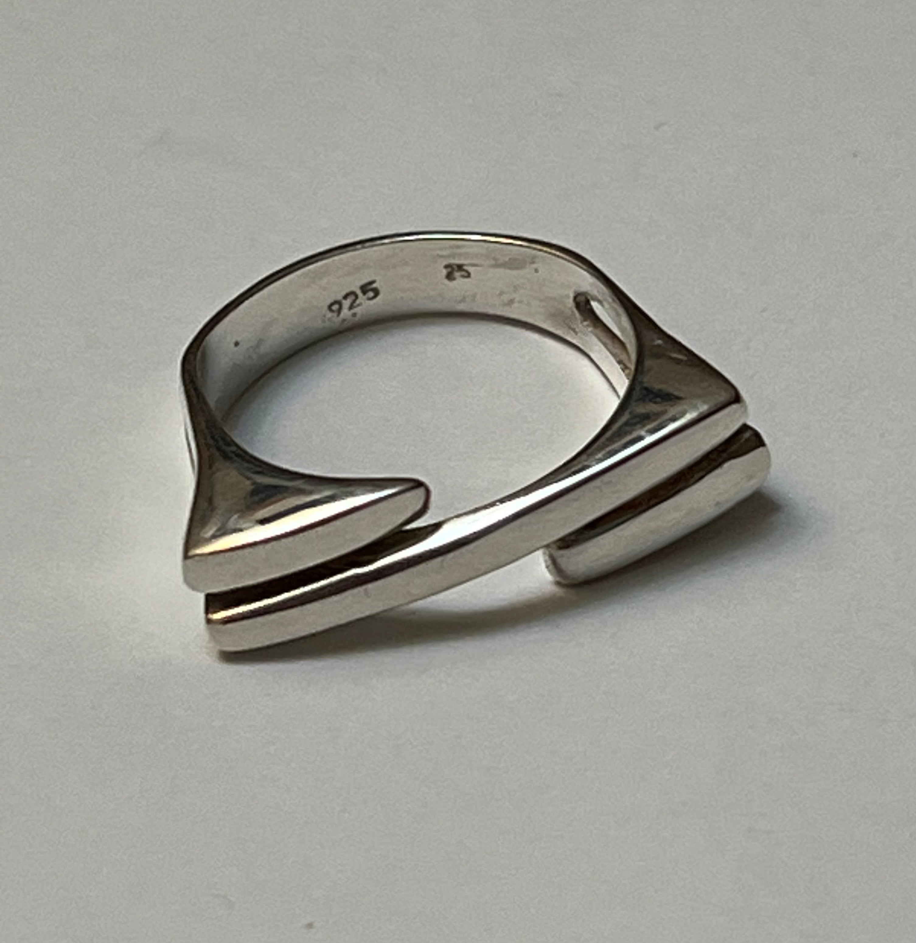 Linear Lines Ring
