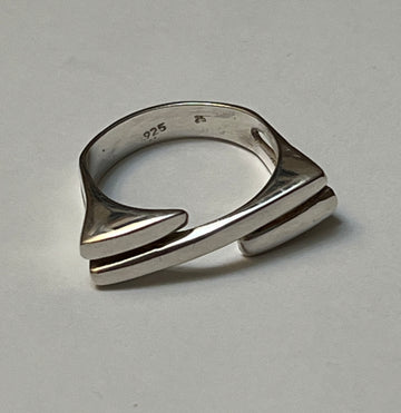 Linear Lines Ring