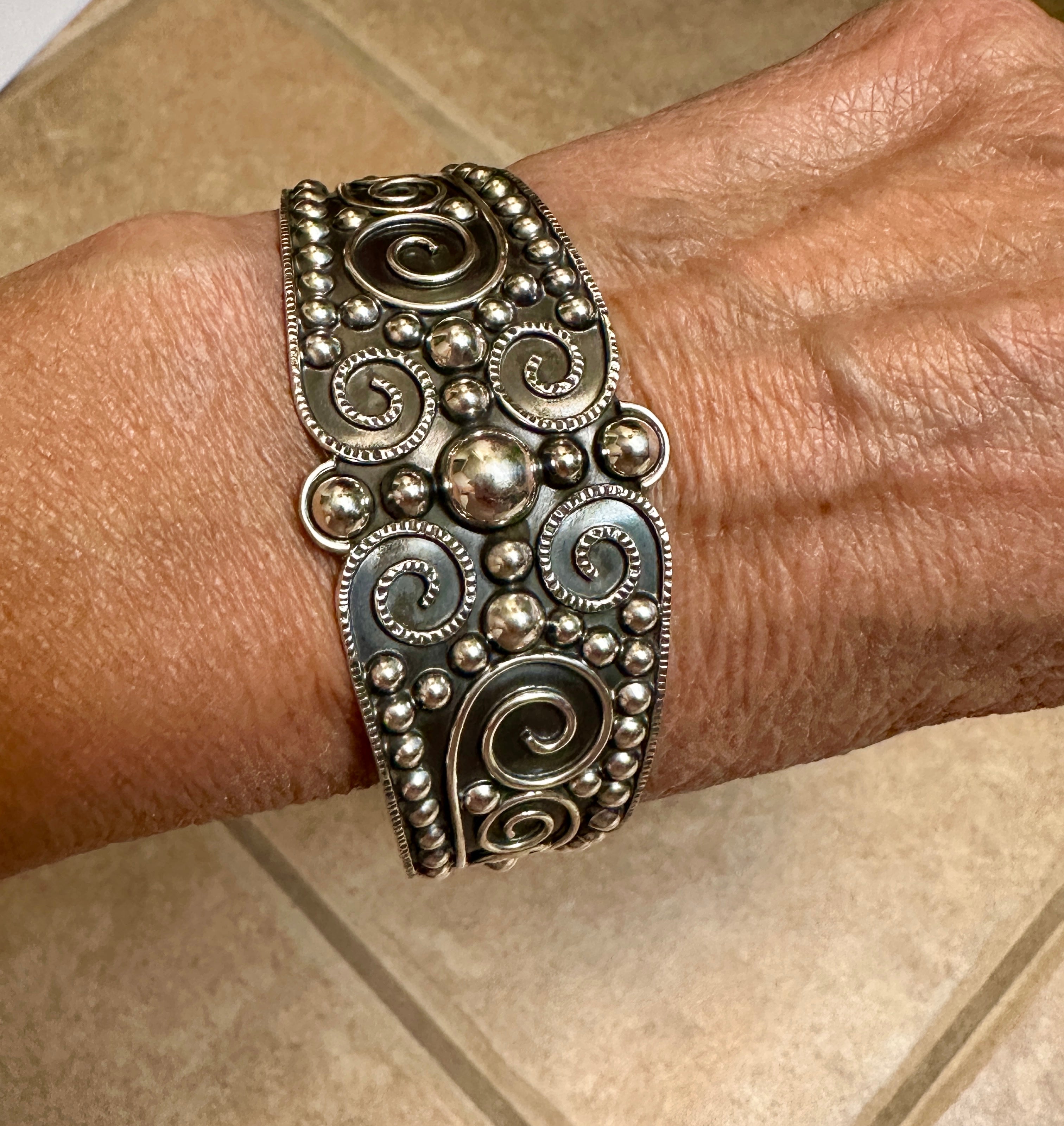 Vintage Style Cuff Bracelet W/Center Bead Cross