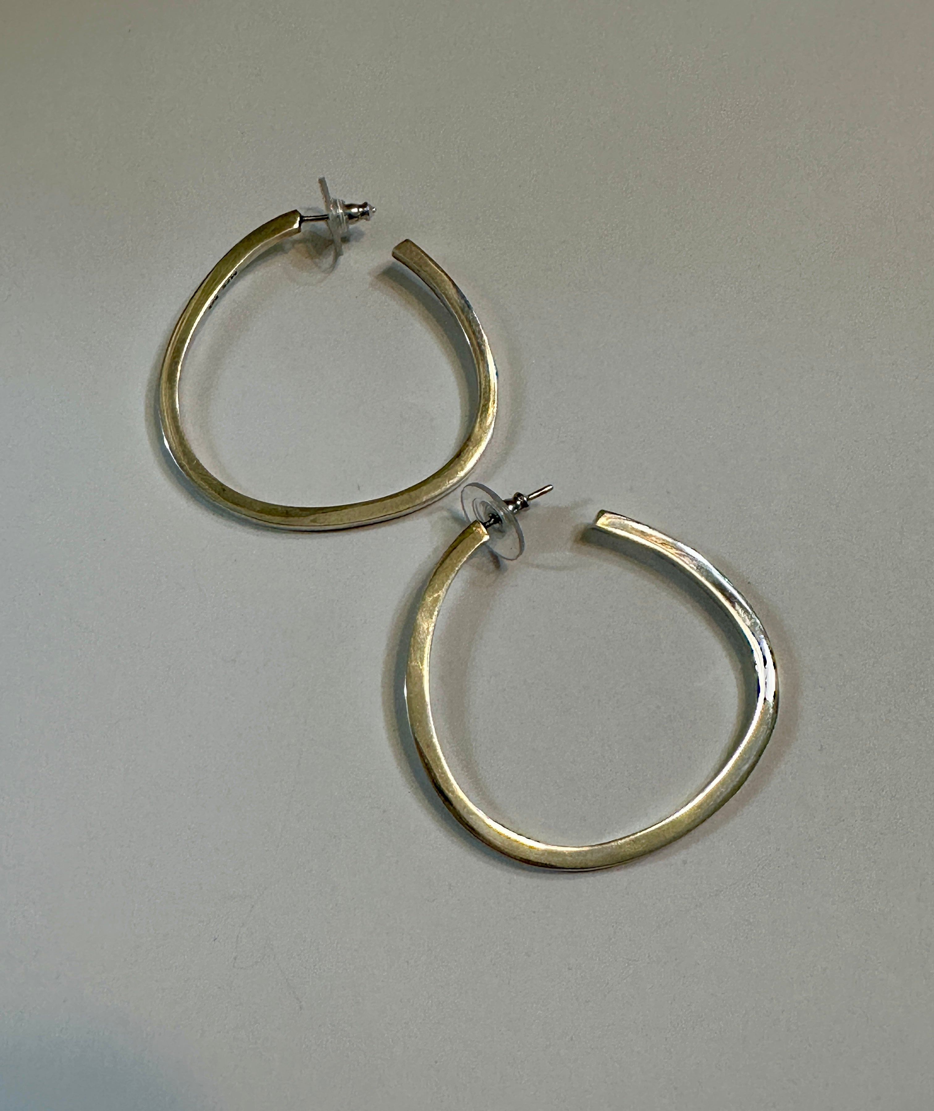 Hollow Egg-Shaped Hoops