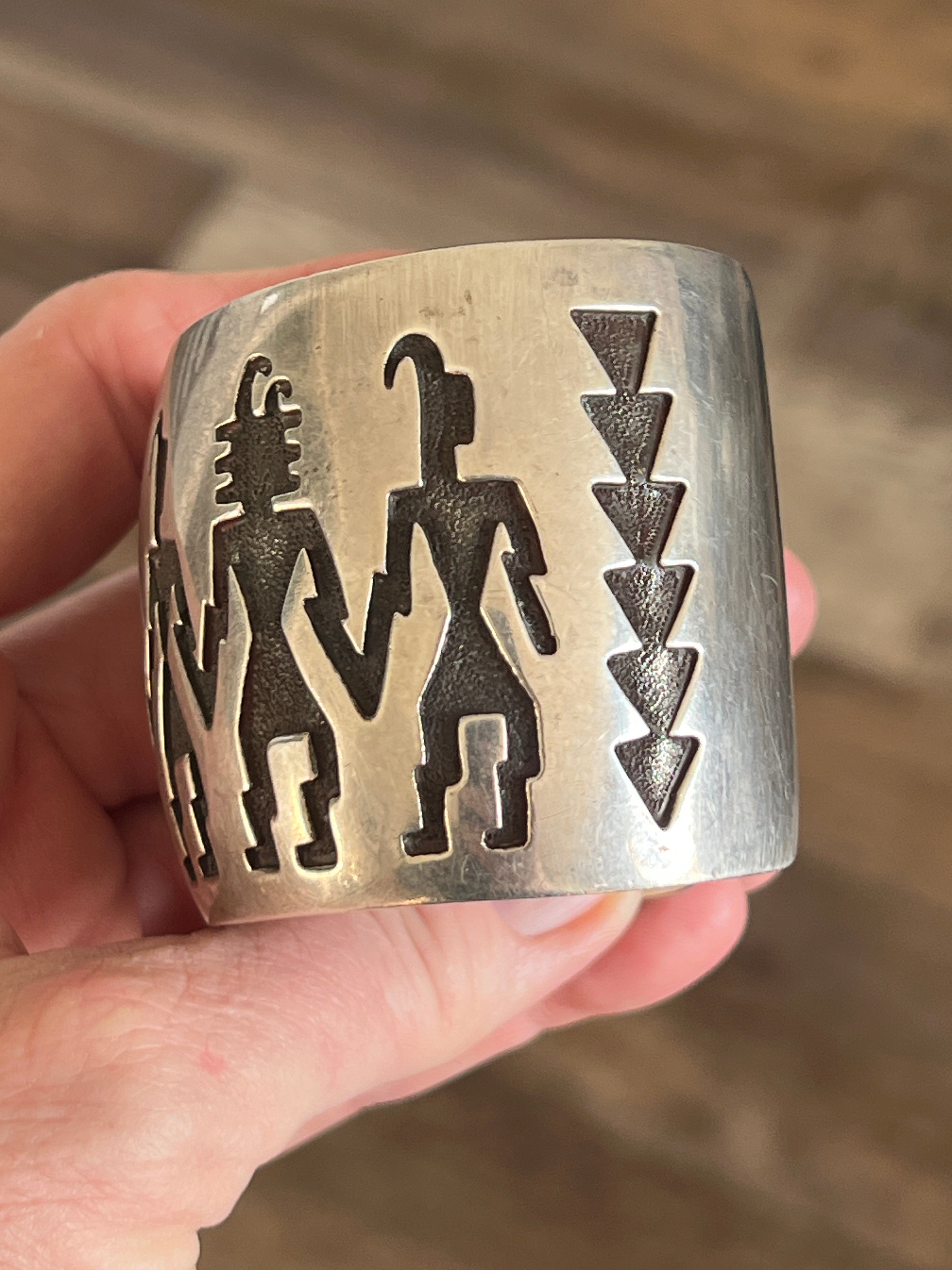 Handcrafted Vintage Sterling Silver Hopi Petroglyph Cuff