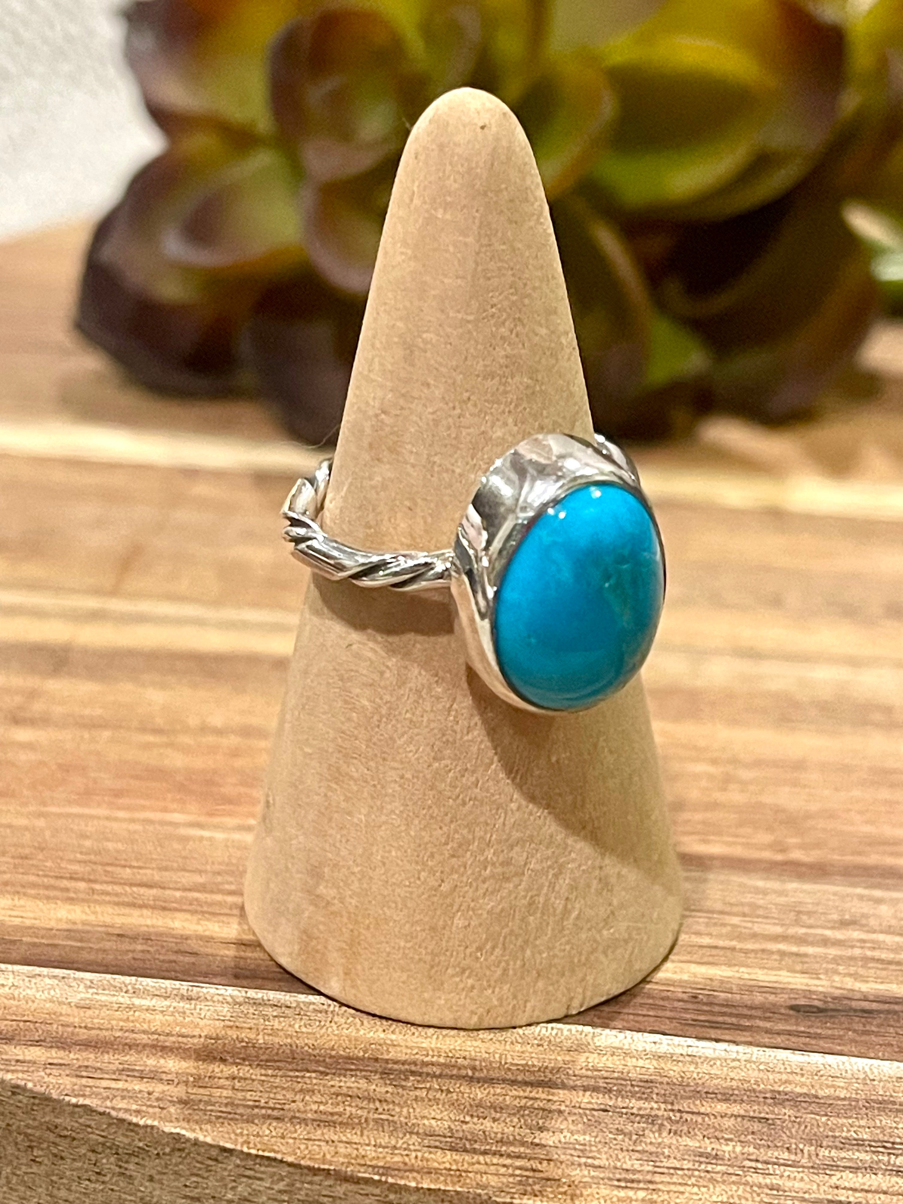 Navajo Turquoise & Sterling Silver Ring Size 7.25