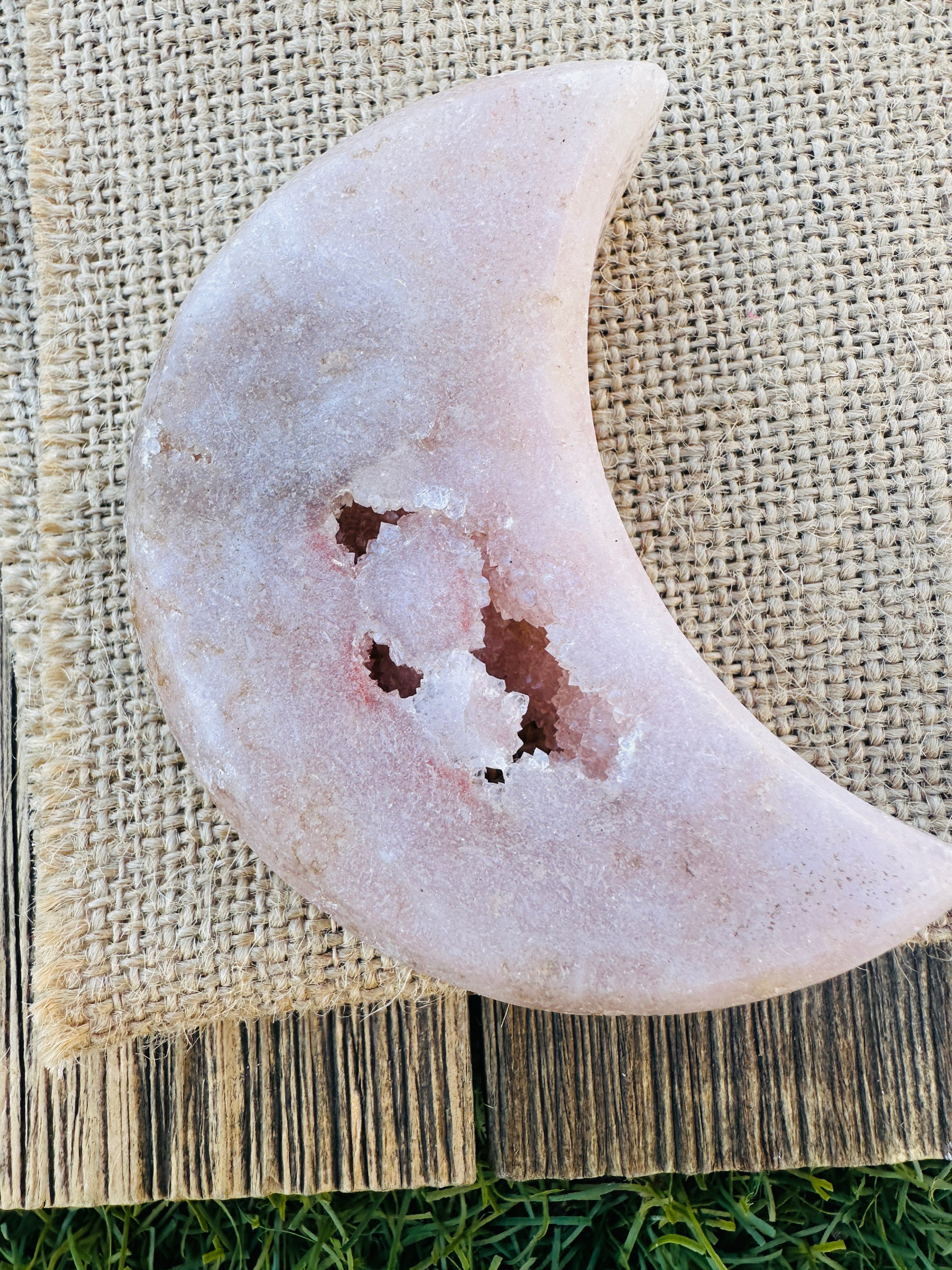 ✨ Nizhoni Crystals ✨  Pink Amethyst Crescent Moon