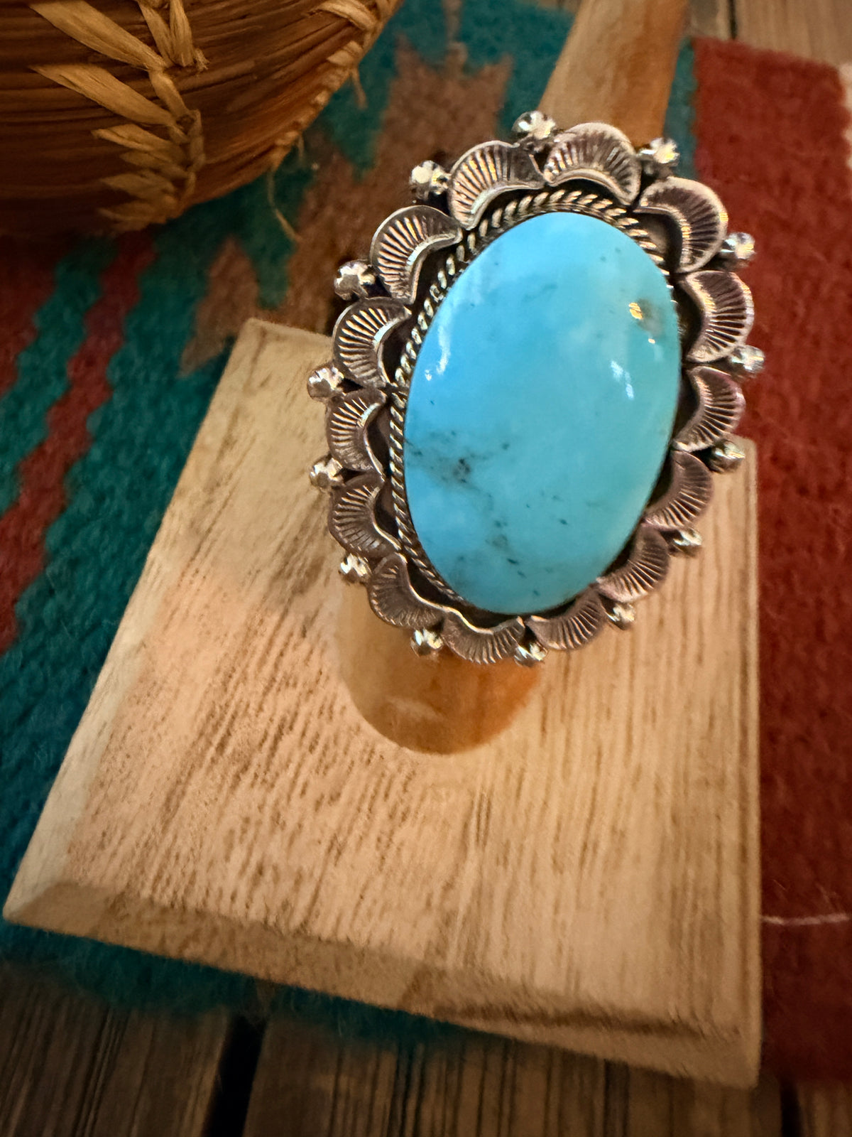 Old Pawn Handcrafted Turquoise & Sterling Silver Ring Size 5