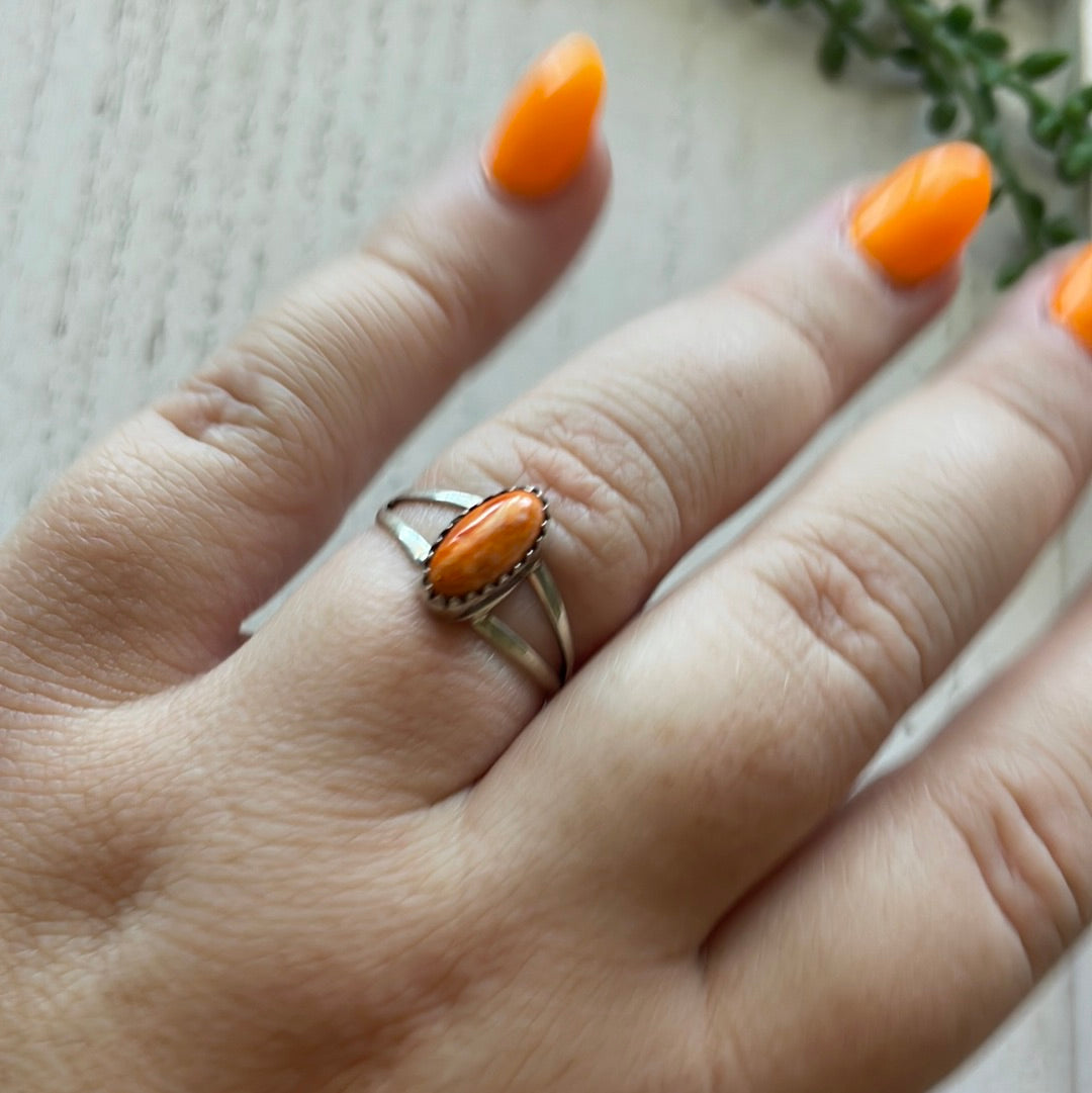 Navajo Sterling Silver Single Stone Orange Spiny Ring