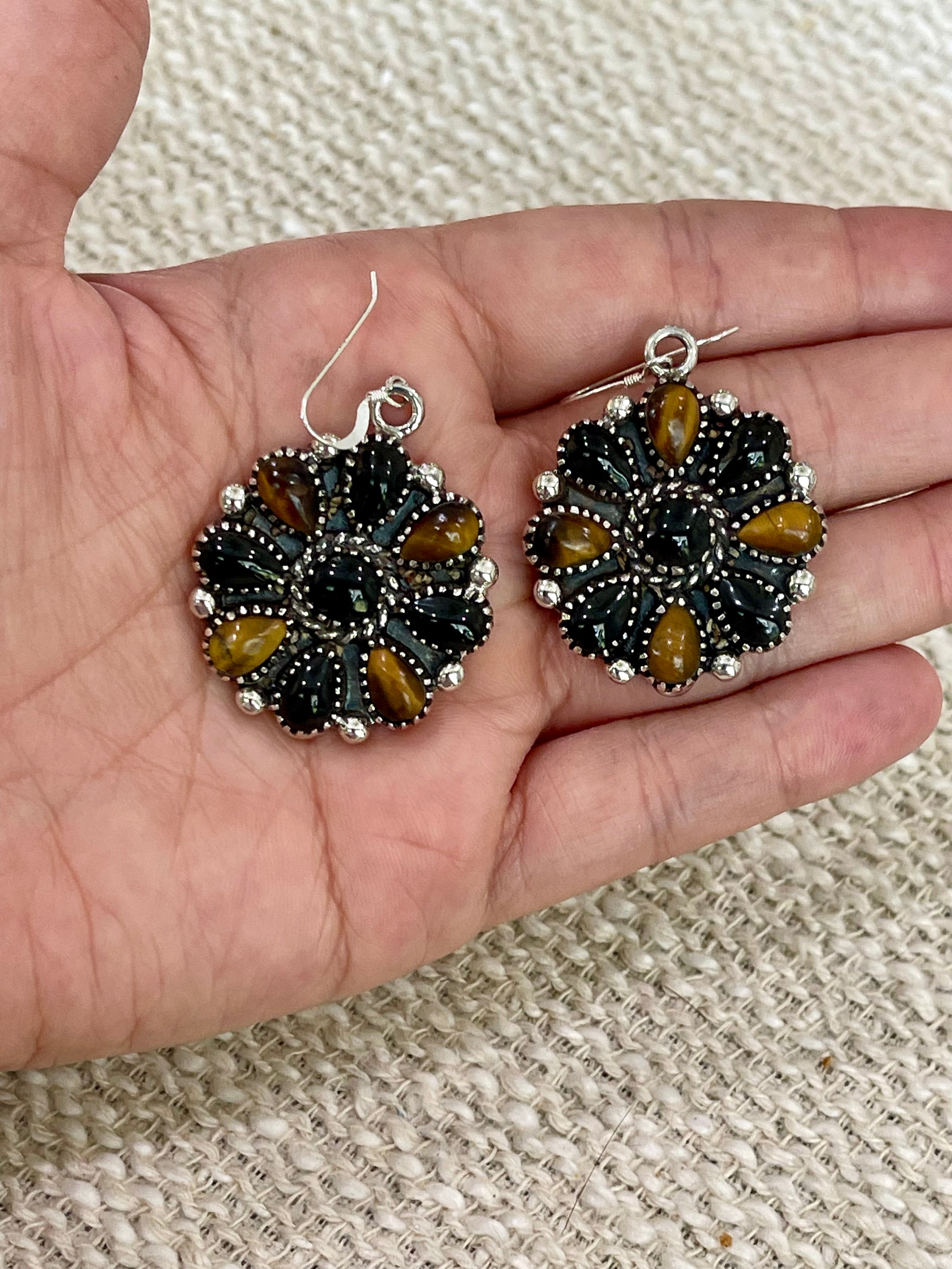 Beautiful Handmade Sterling Silver, Onyx & Tiger’s Eye Cluster Necklace And Earring Set