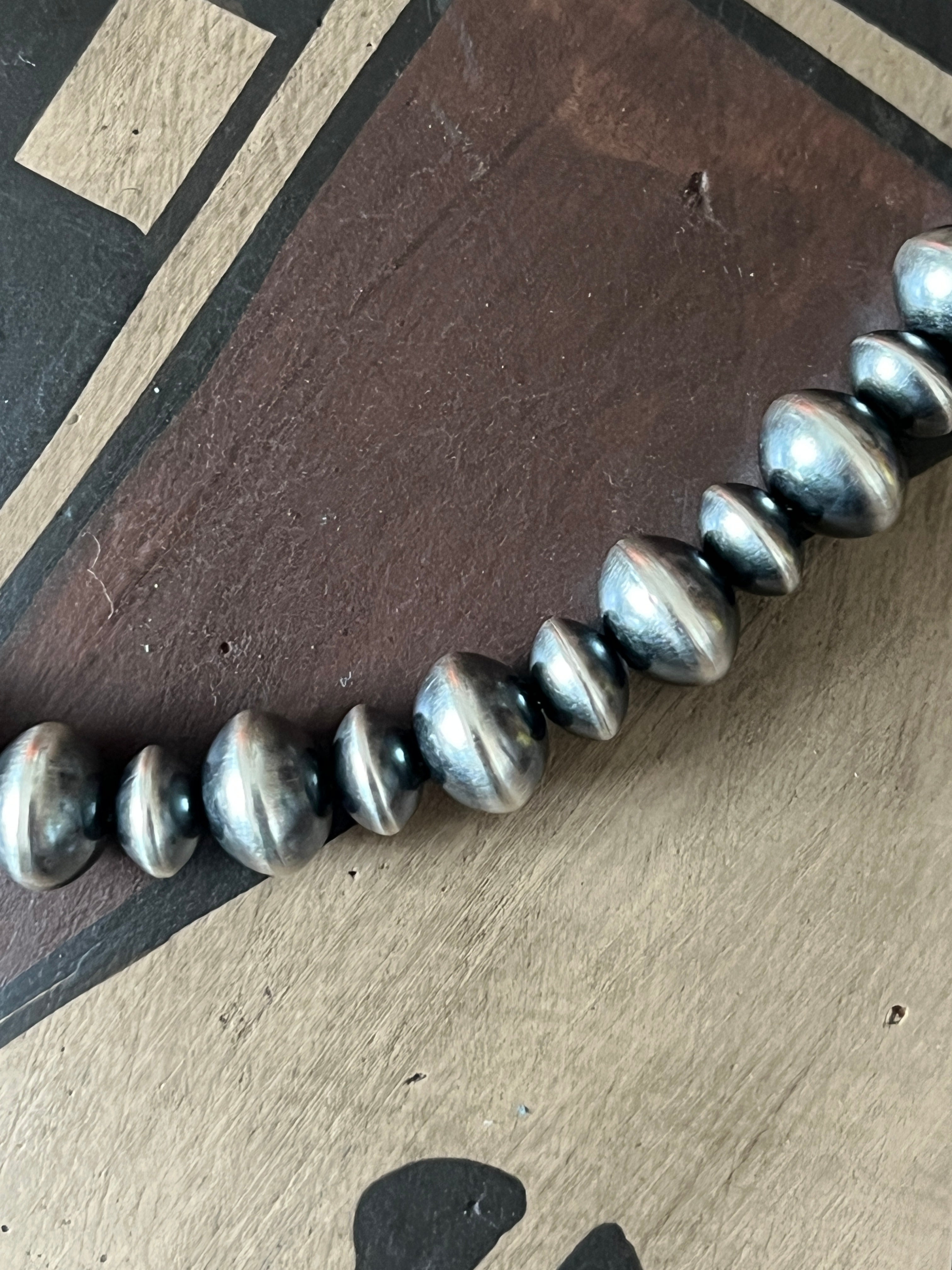 Vinita Cowboy Handcrafted 8 & 10mm Sterling Silver Saucer Pearl Necklace, 21 inches