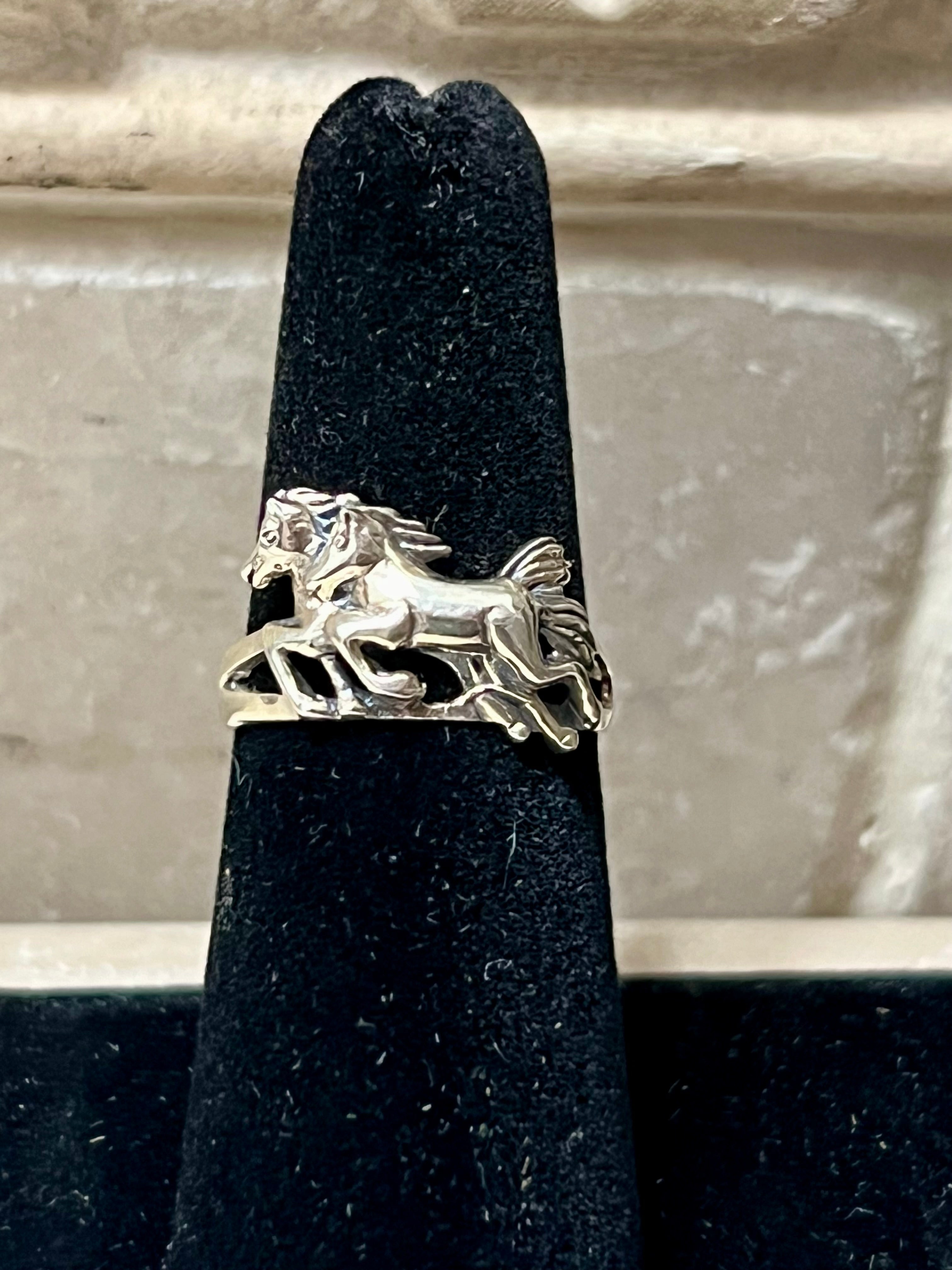 Two Horses Running Sterling Silver Ring