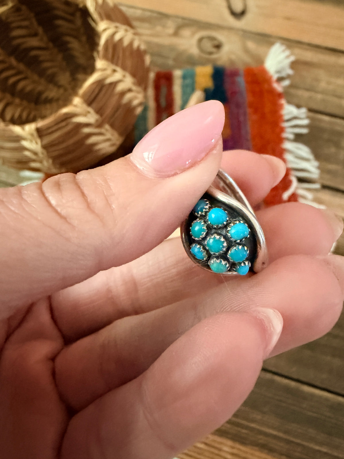 Old Pawn Handcrafted Turquoise & Sterling Silver Petit Point Ring Size 8