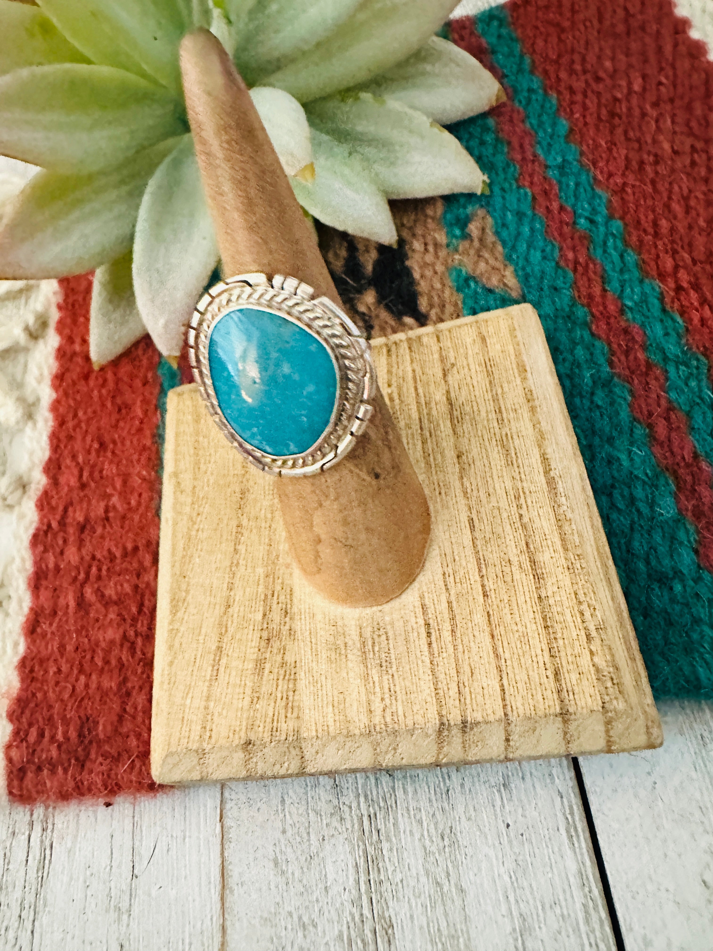 Navajo Kingman Turquoise & Sterling Silver Ring Size 5.75