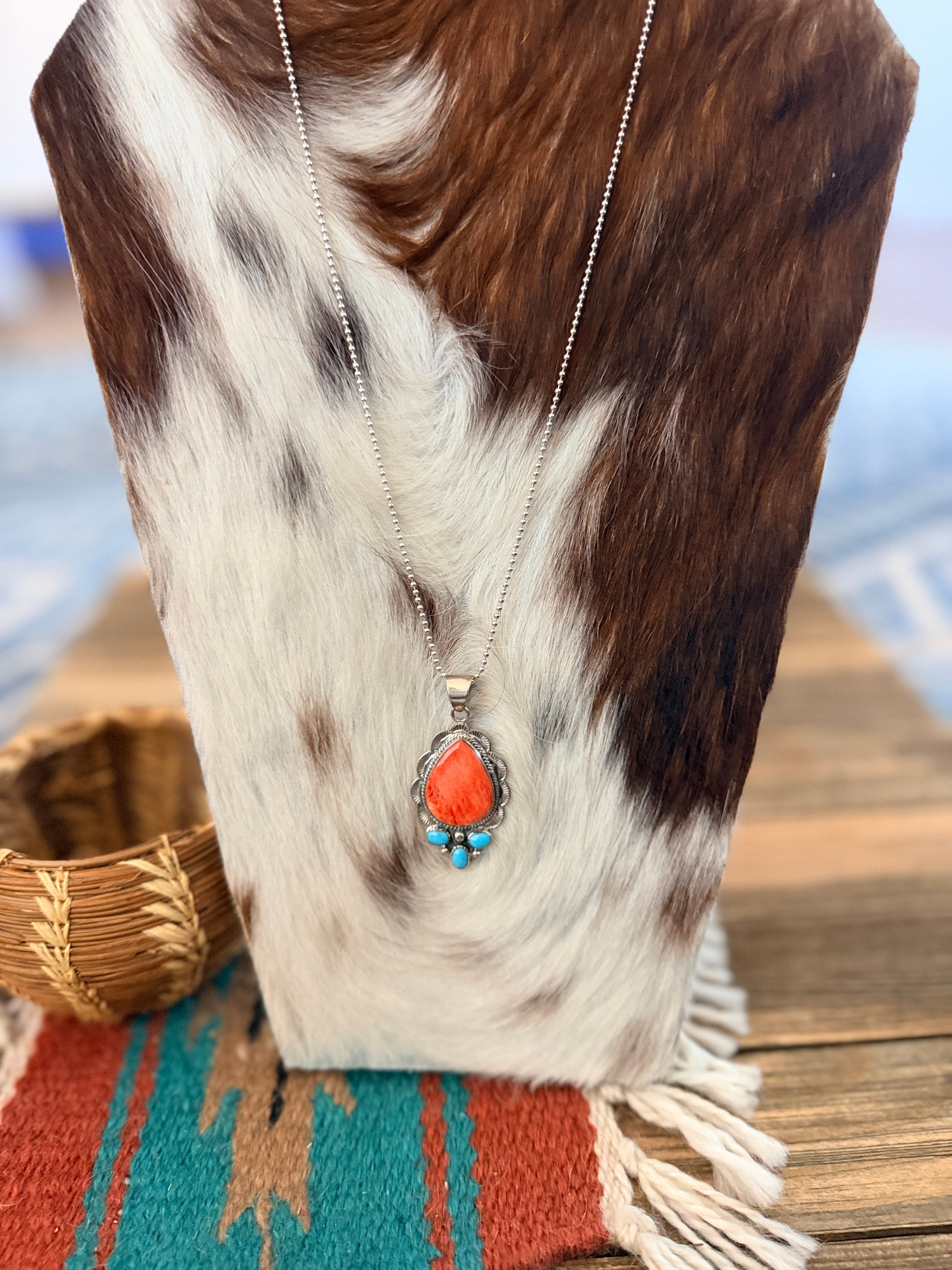 Old Pawn Handcrafted Spiny Oyster & Turquoise Necklace