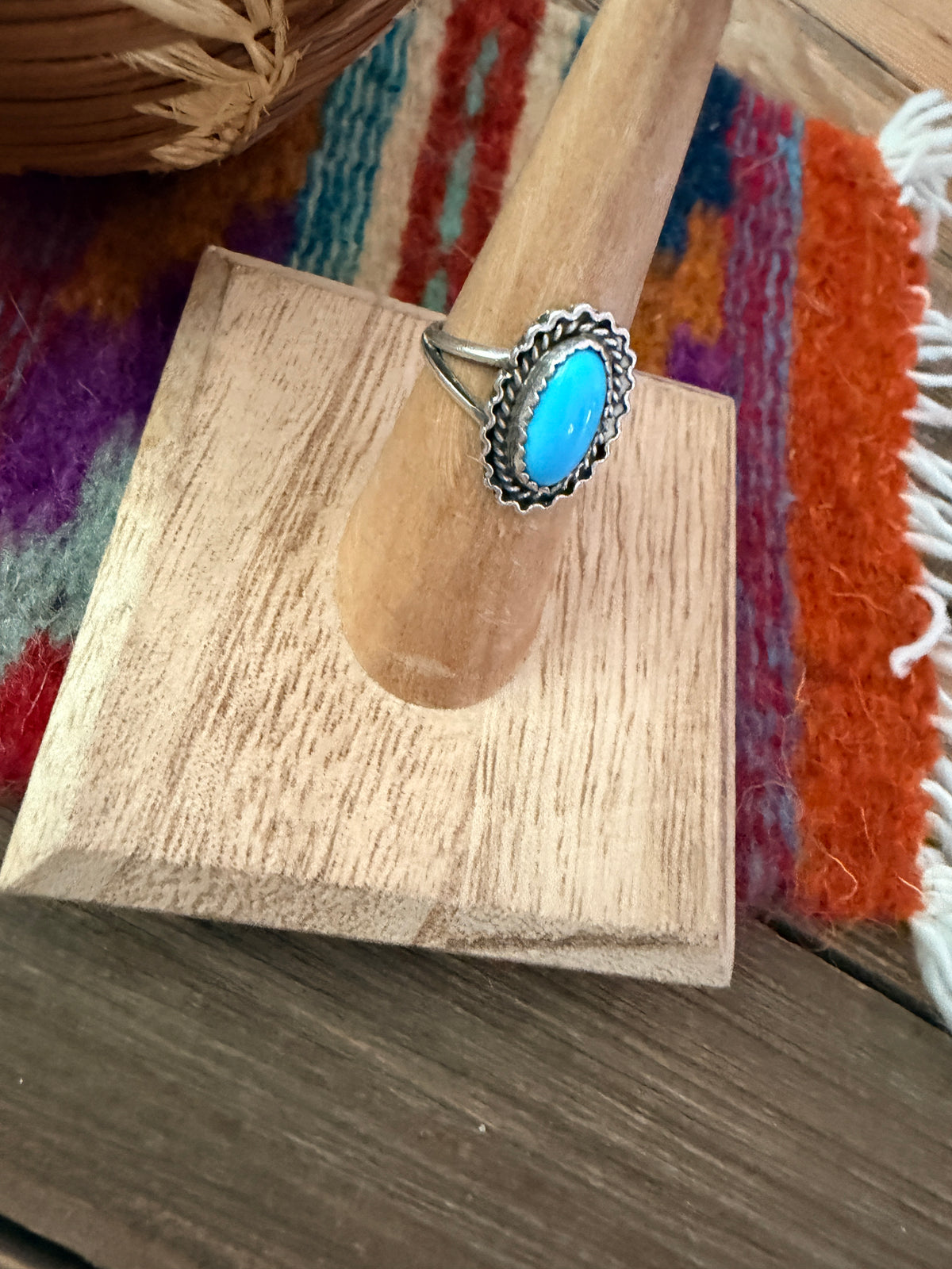 Old Pawn Handcrafted Turquoise & Sterling Silver Ring Size 5.5