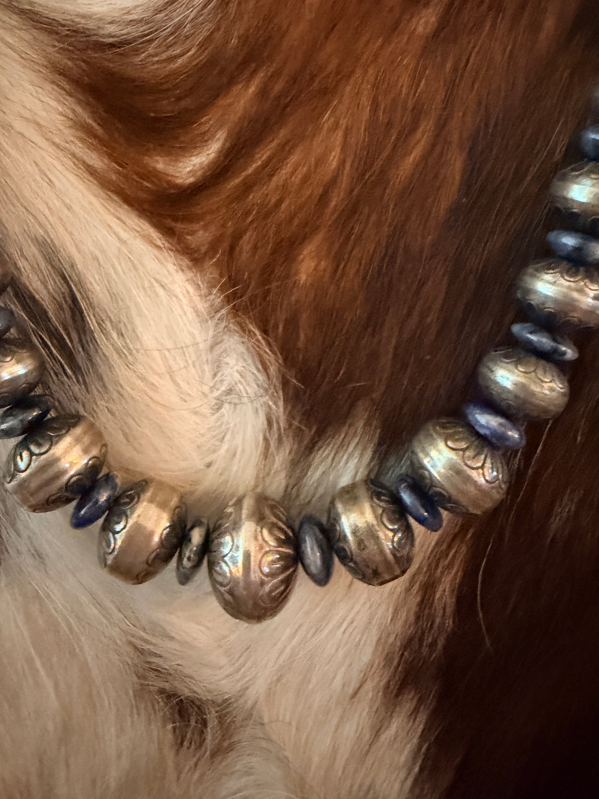 Old Pawn Handcrafted Sterling Silver Pearl & Lapis 16” Beaded Necklace