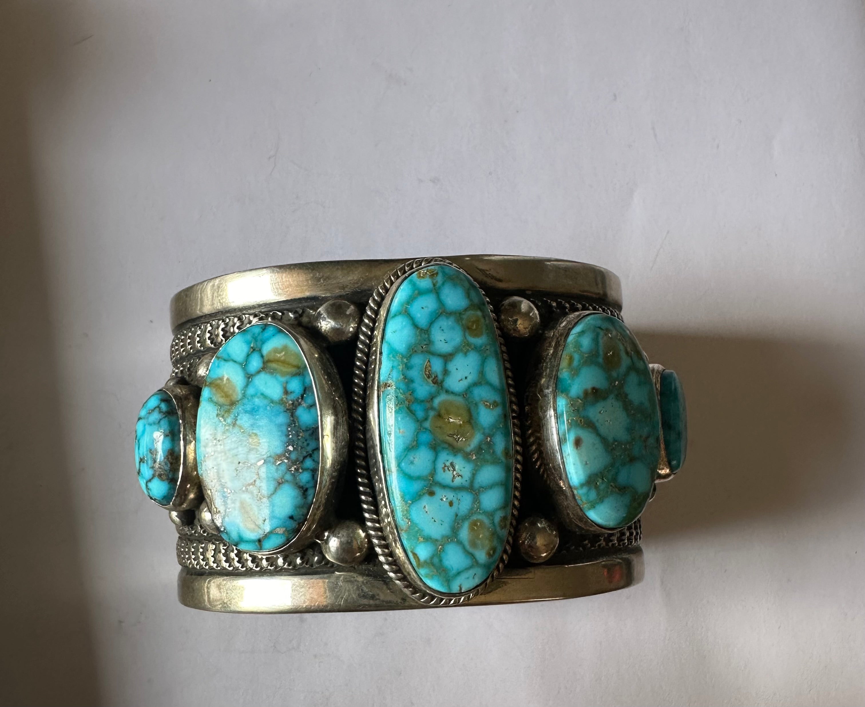 Beautiful Navajo Sterling Silver 5 Stone Kingman Webb Turquoise Bracelet Cuff Signed