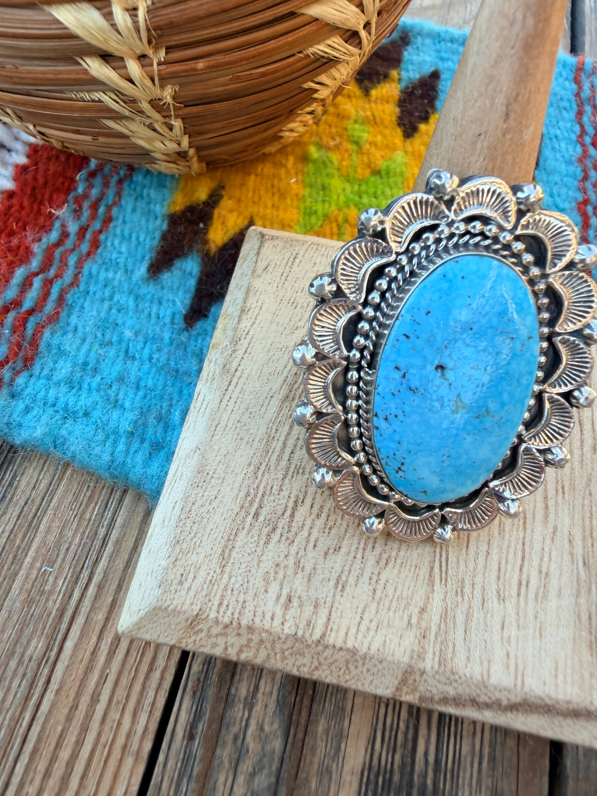 Old Pawn Handcrafted Turquoise & Sterling Silver Ring Size 9.5