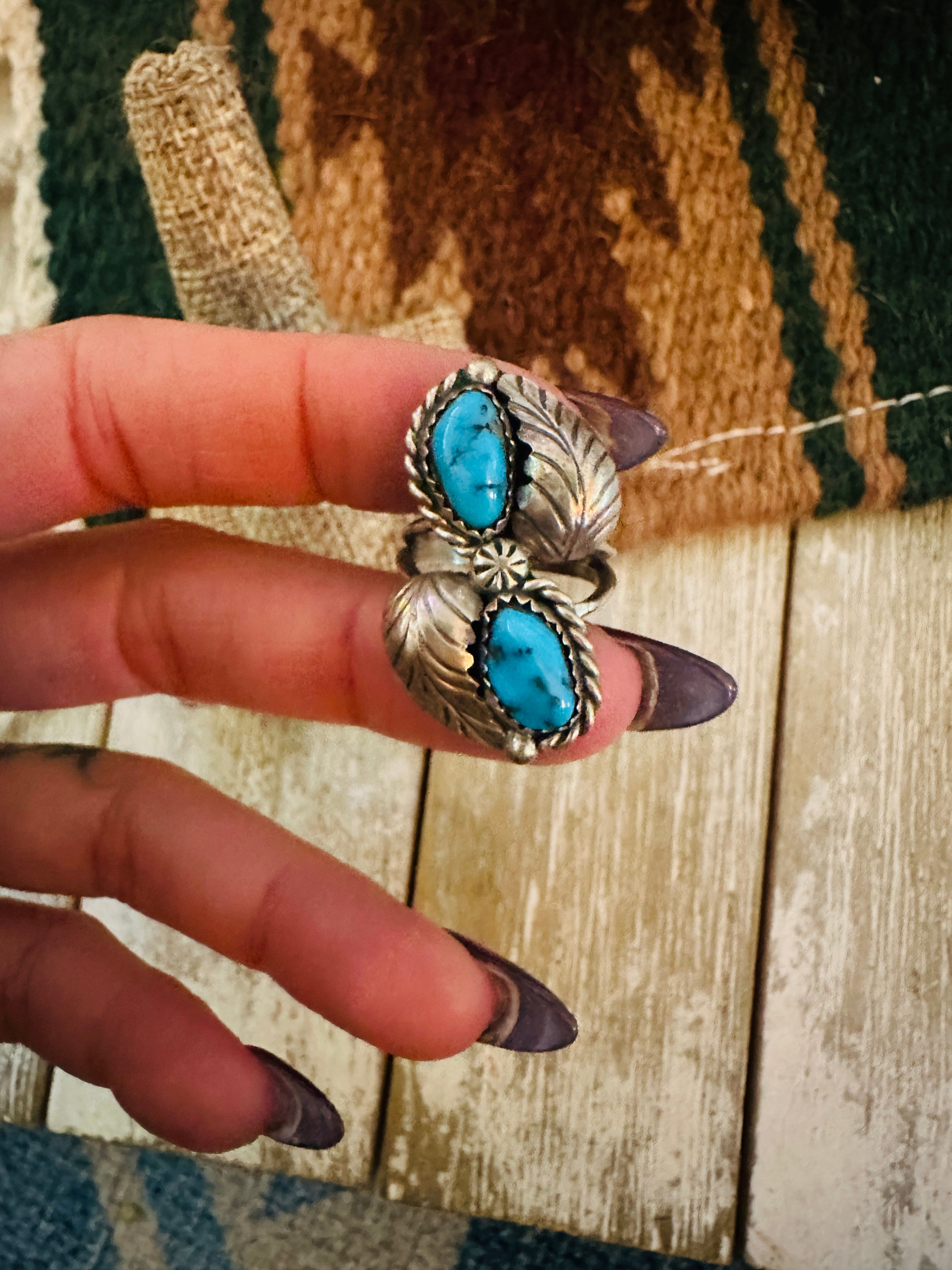 Old Pawn Handcrafted Turquoise & Sterling Silver Ring Size 6.75