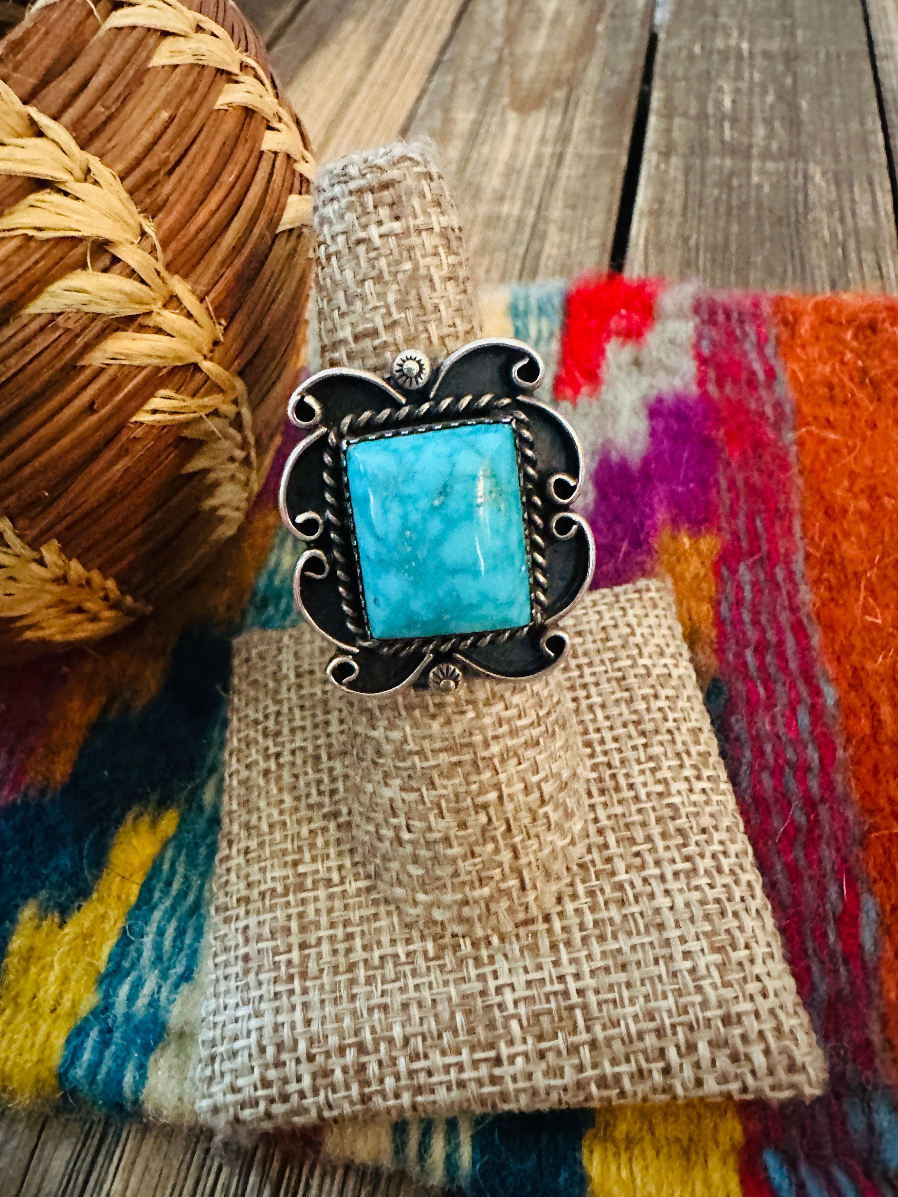 Old Pawn Handcrafted Turquoise & Sterling Silver Ring Size 7