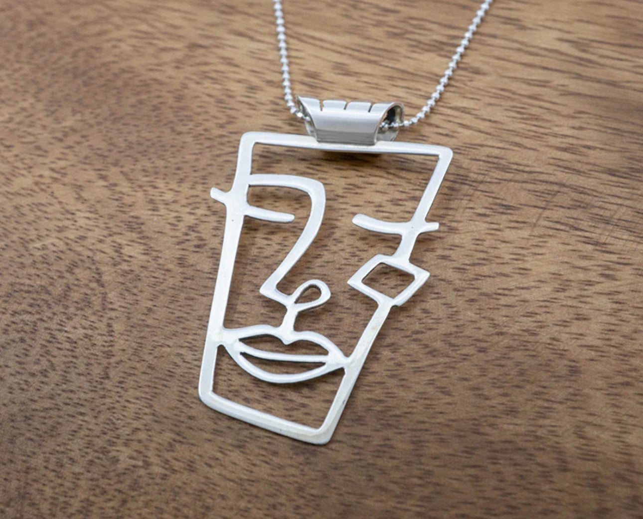 Quadrangle Face Pendant Necklace