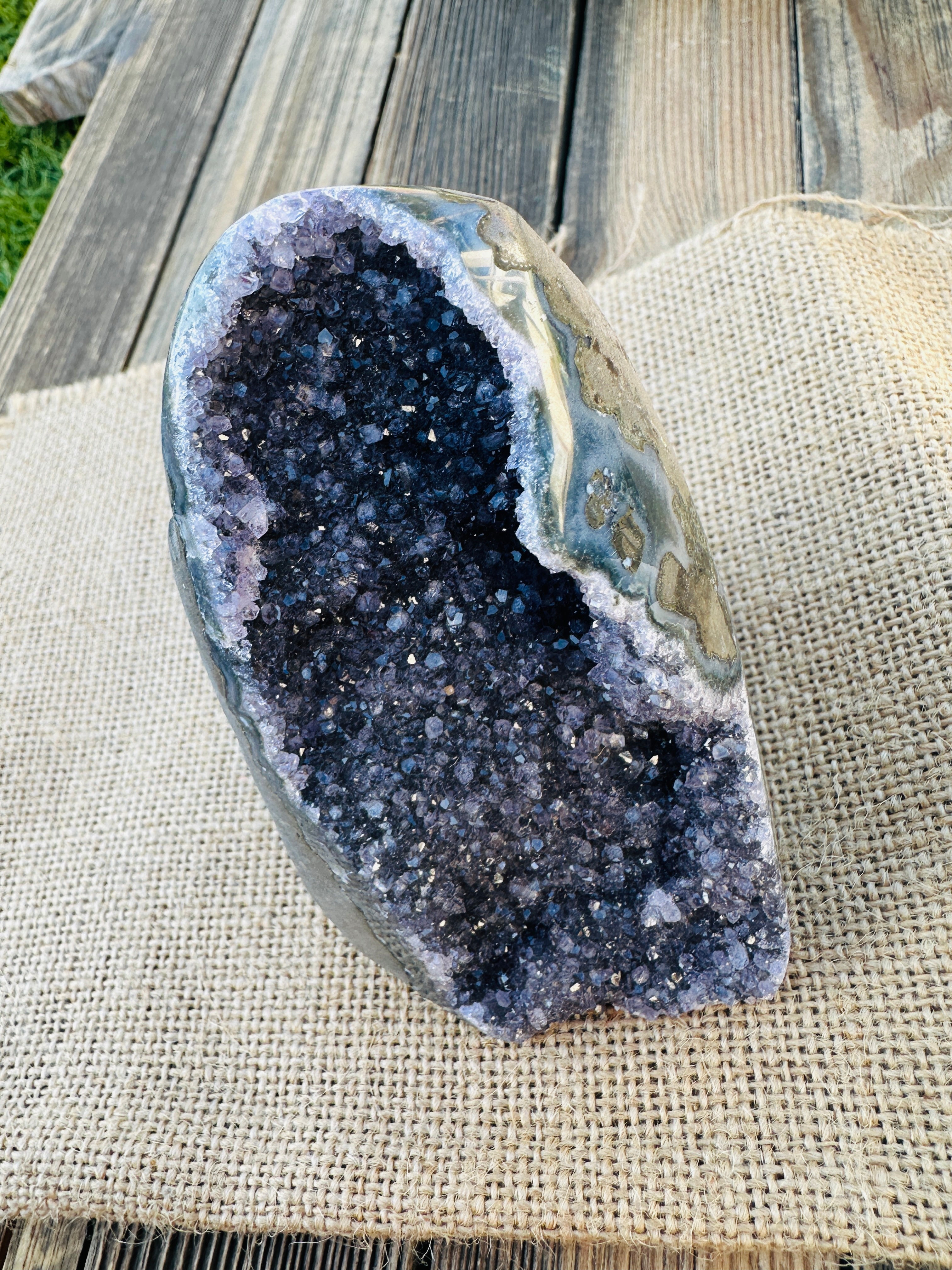 ✨ Nizhoni Crystals ✨ Amethyst Cathedral Geode