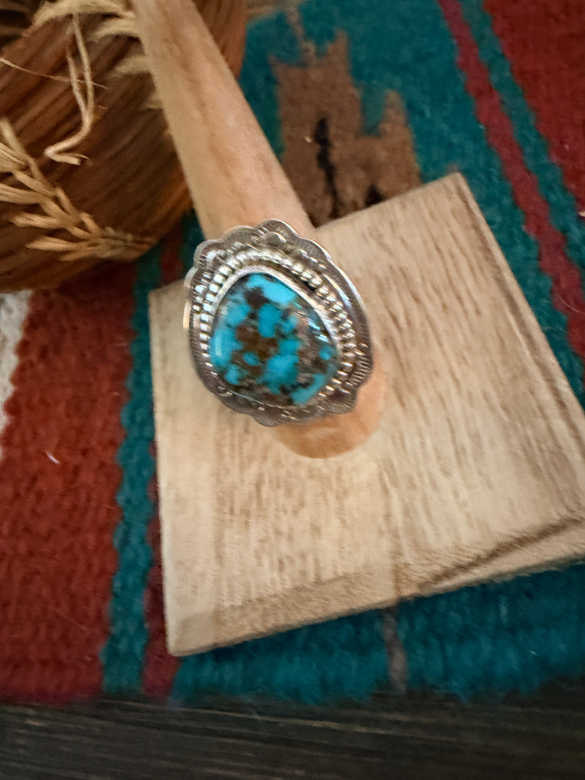 Old Pawn Handcrafted Turquoise & Sterling Silver Ring Size 8.5