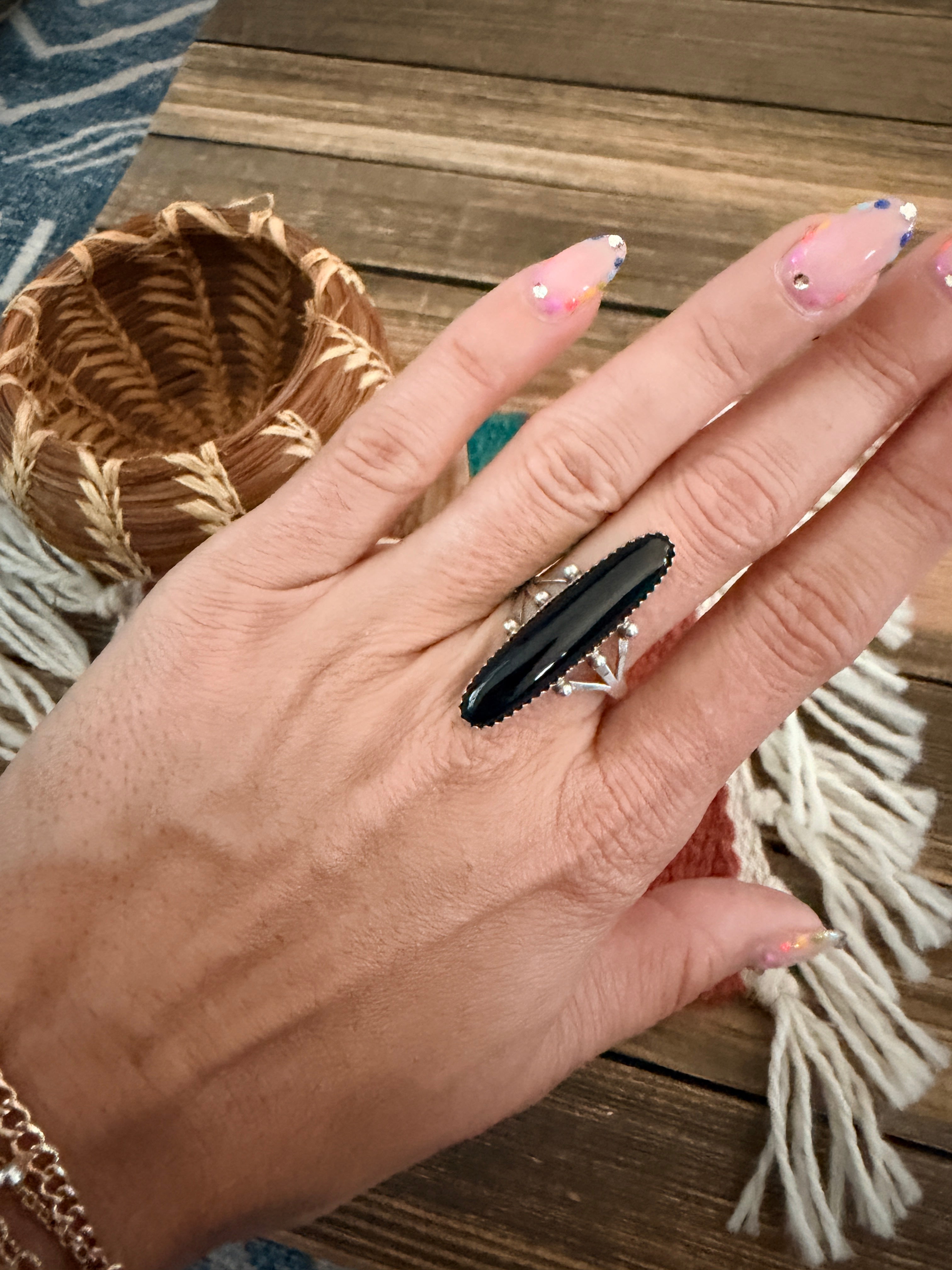 Old Pawn Handcrafted Onyx & Sterling Silver Ring Size 9
