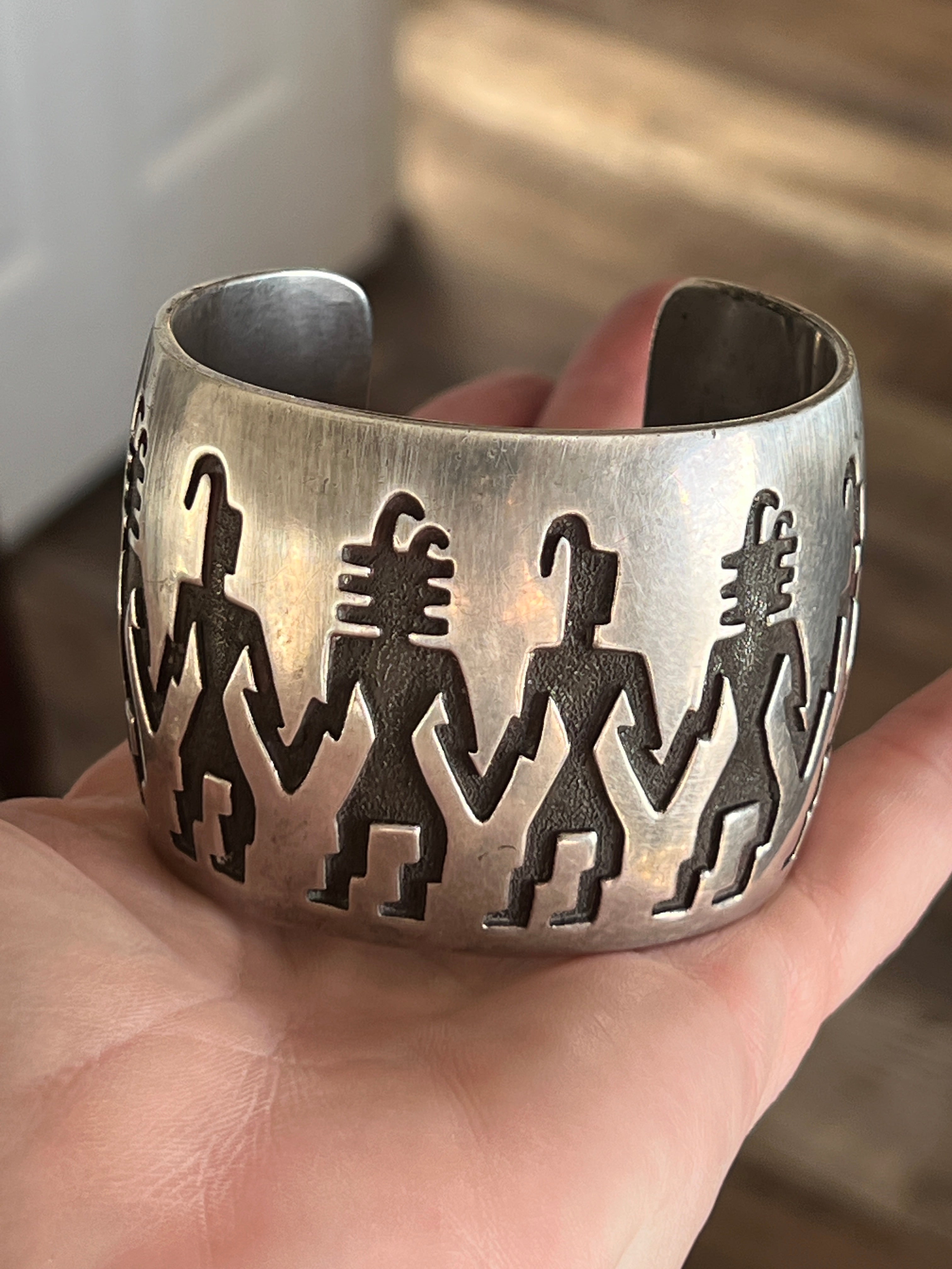 Handcrafted Vintage Sterling Silver Hopi Petroglyph Cuff