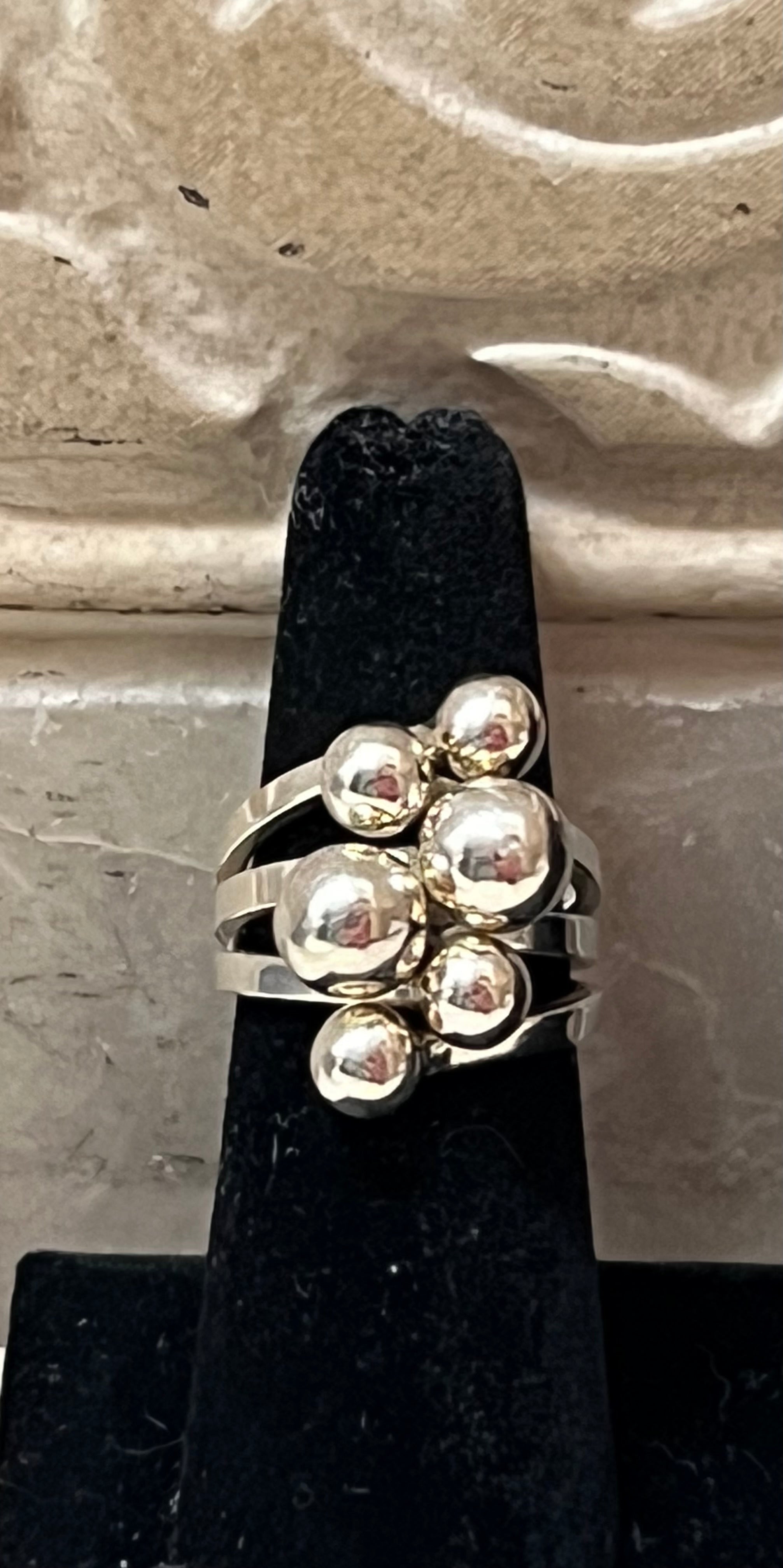 6 Sterling Silver Bubbles Ring Size 6.5