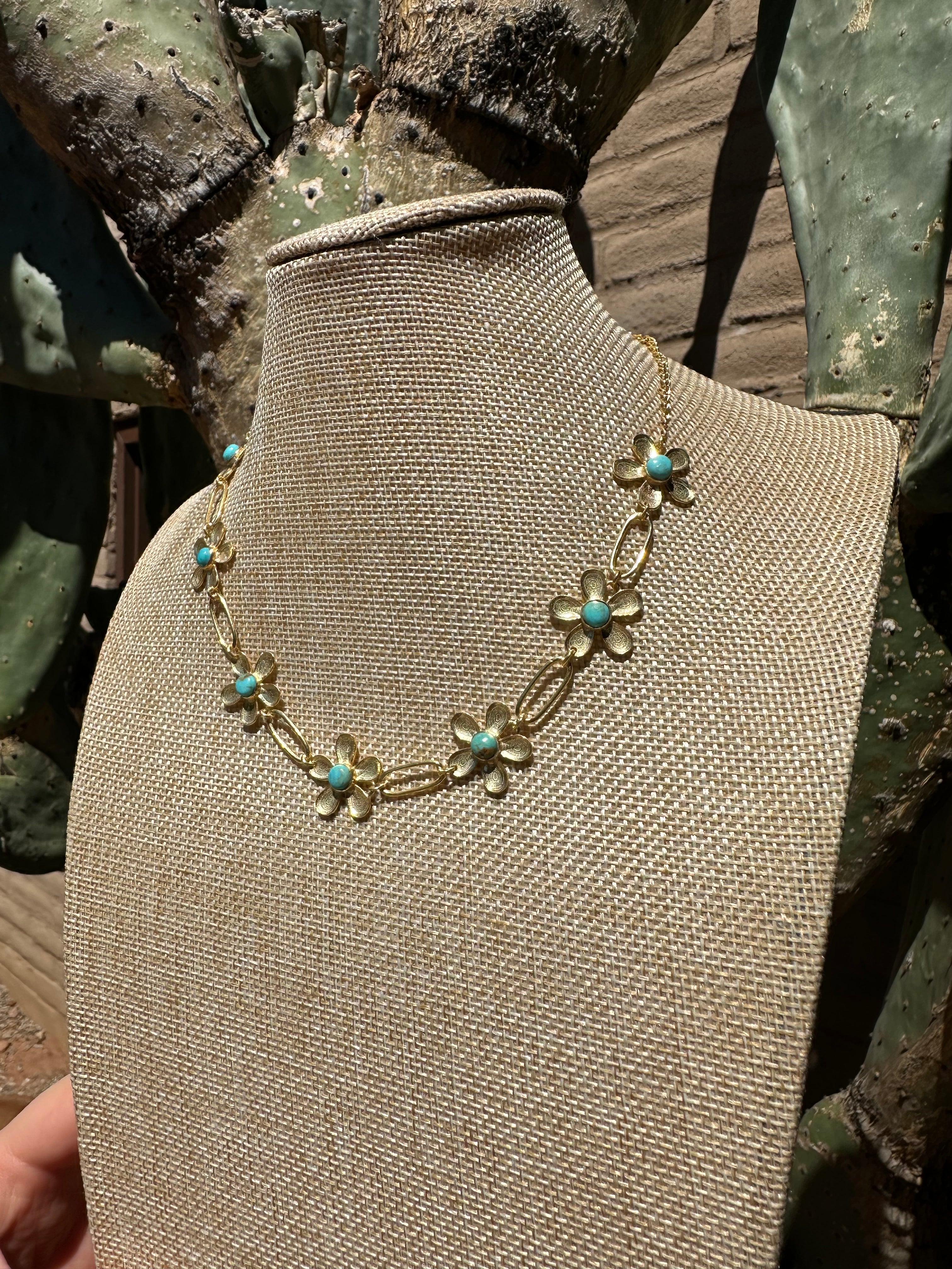 “The Golden Collection” Handmade Natural Turquoise Gold Plated Daisy Link Choker 14-18.5”