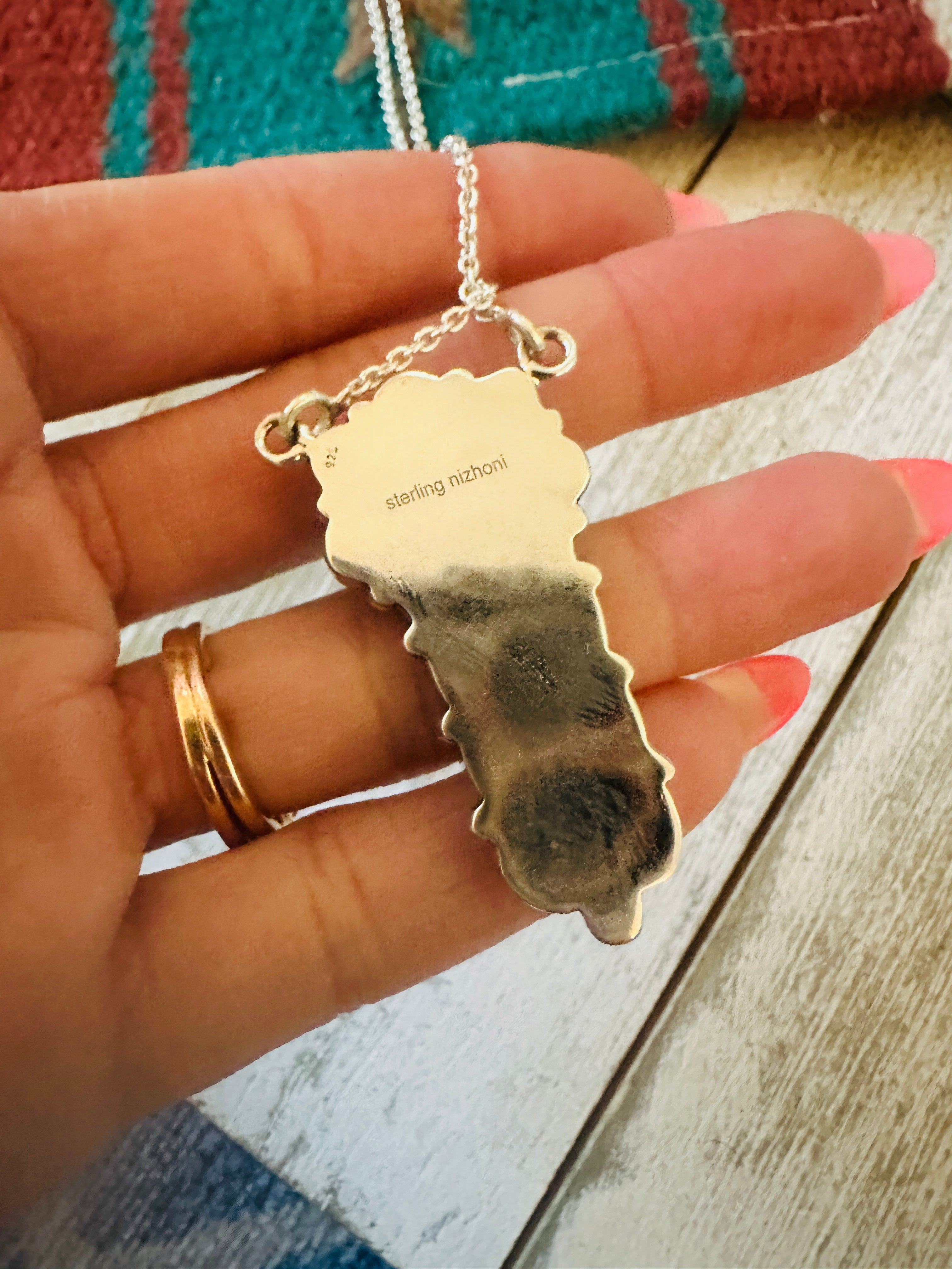 ** Christmas Collection ** Handmade Sterling Silver & Mother of Pearl Necklace Signed Nizhoni