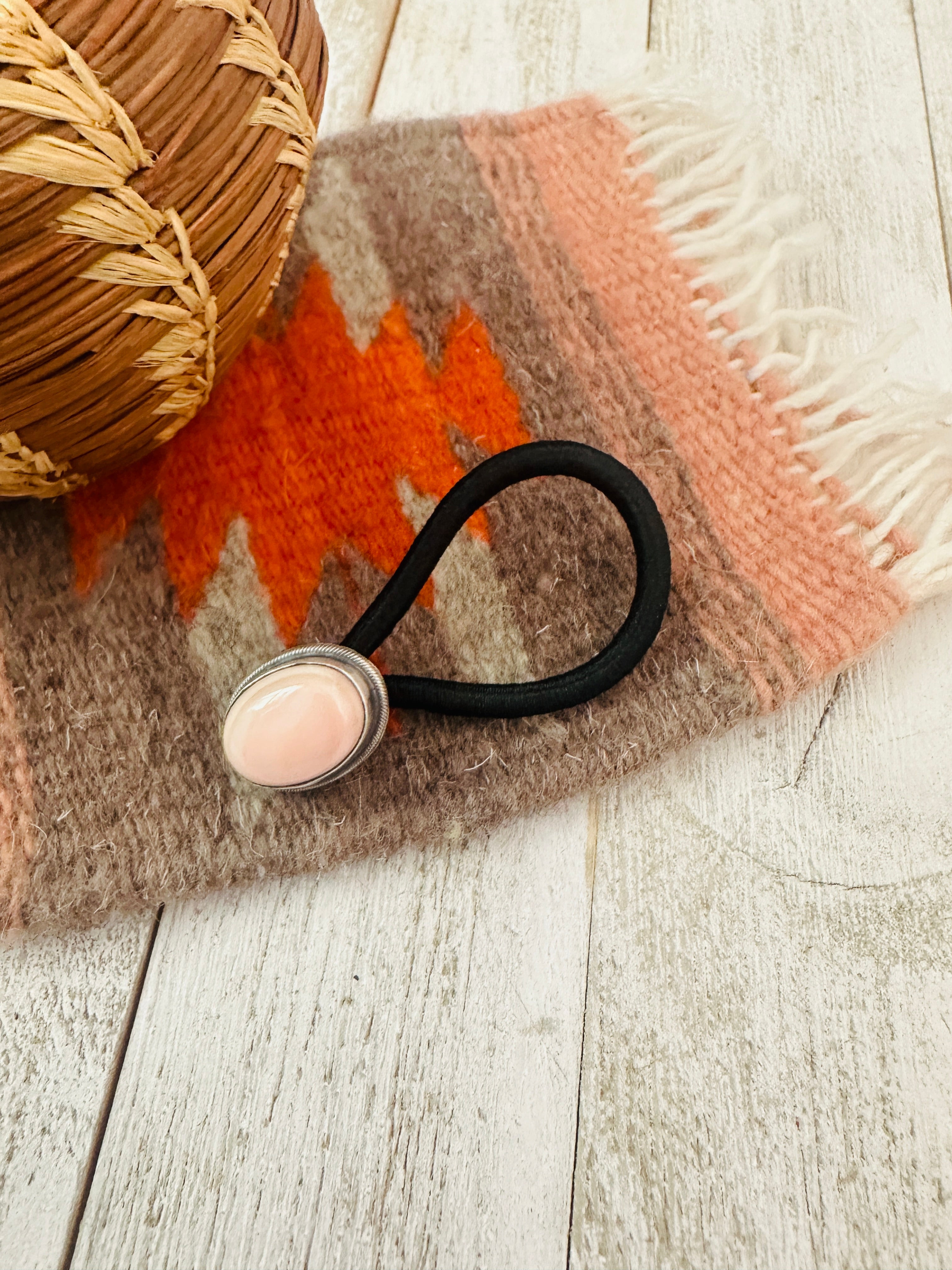 Navajo Queen Pink Conch & Sterling Silver Hair Tie