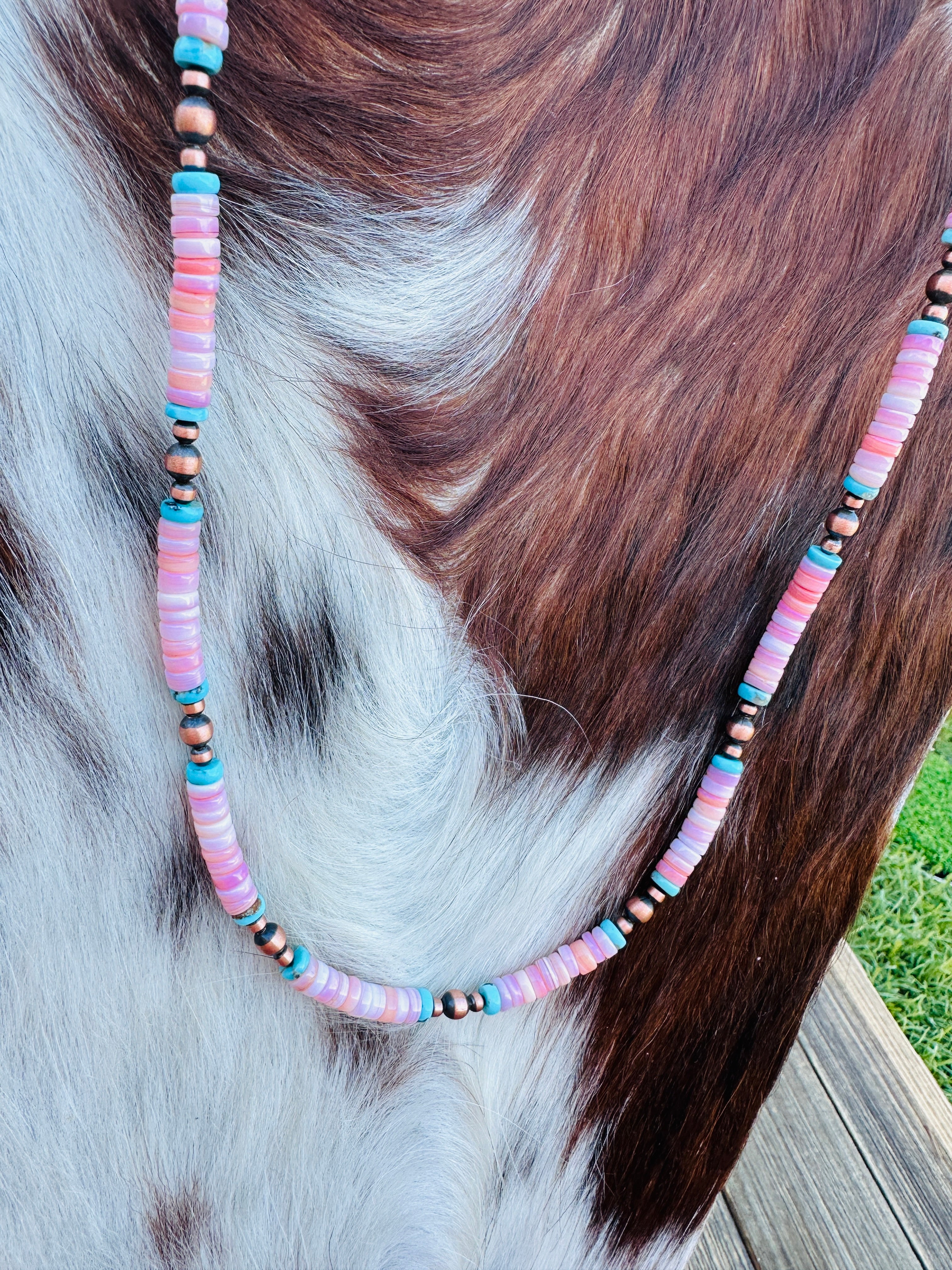 Handcrafted Queen Pink Conch, Turquoise & Copper 18” Beaded Necklace