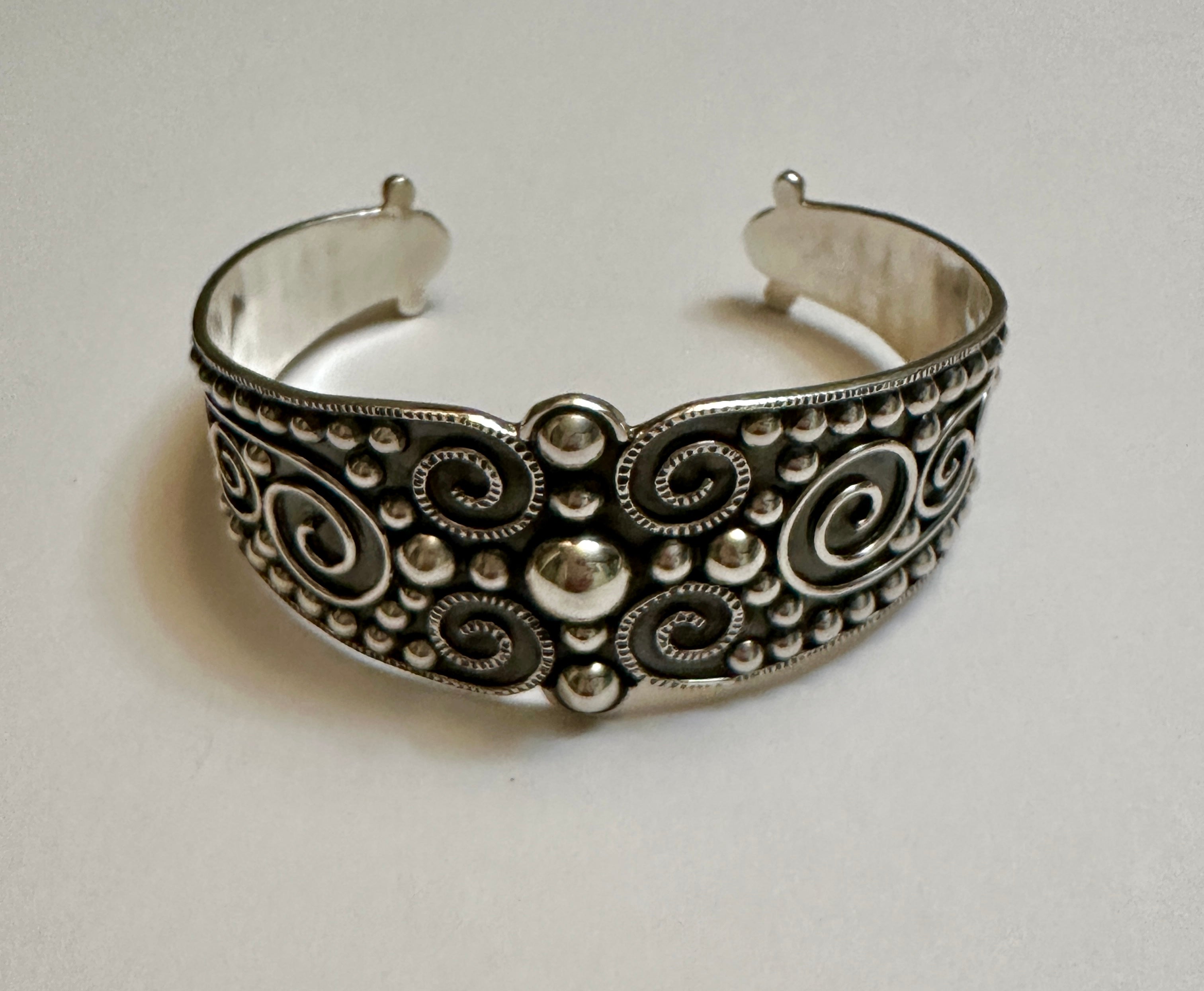 Vintage Style Cuff Bracelet W/Center Bead Cross