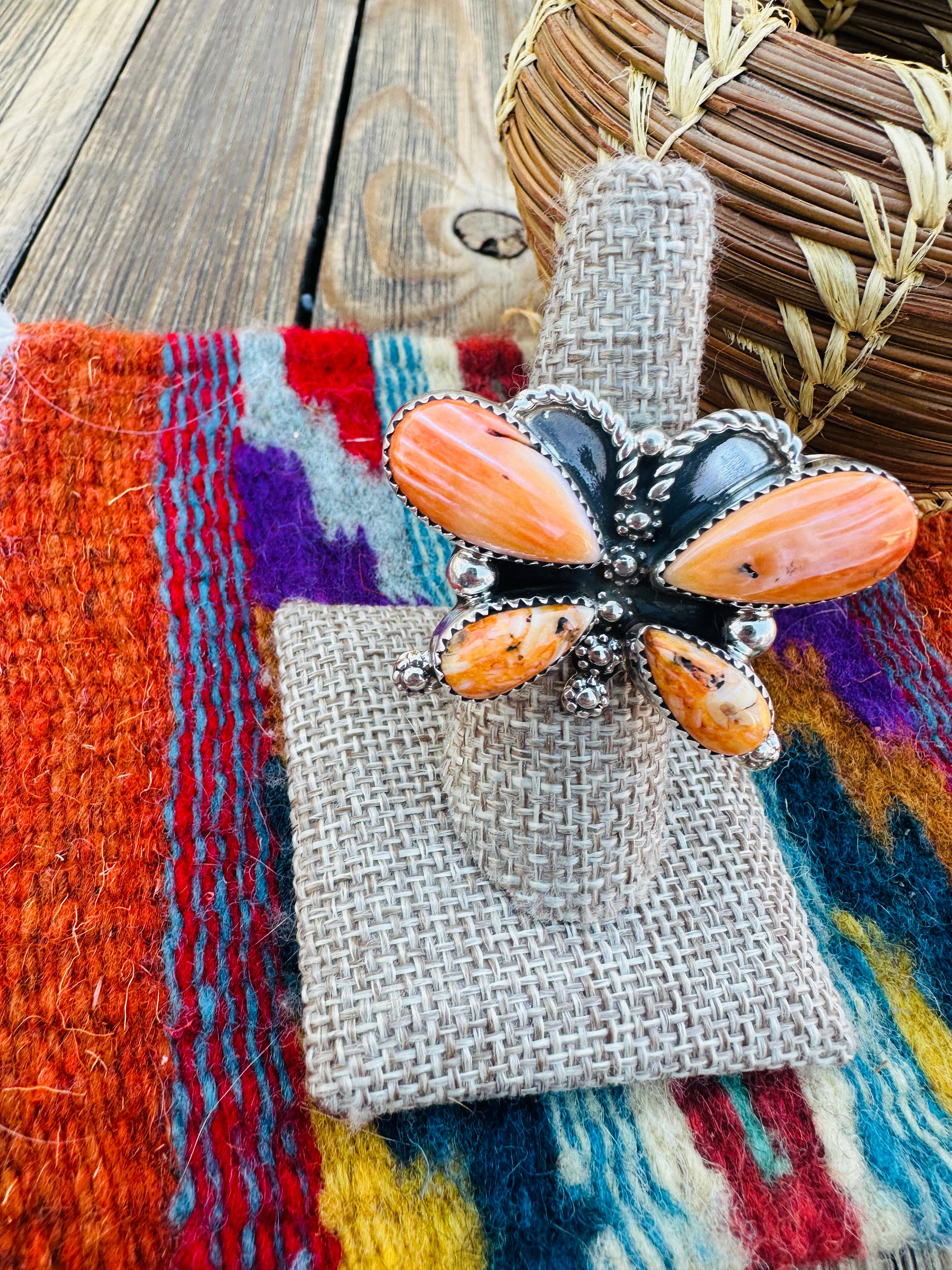Handcrafted Spiny Oyster & Sterling Silver Dragonfly Ring