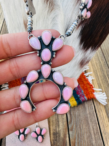 Handcrafted Queen Pink Conch & Sterling Silver Naja Necklace and Earring Set