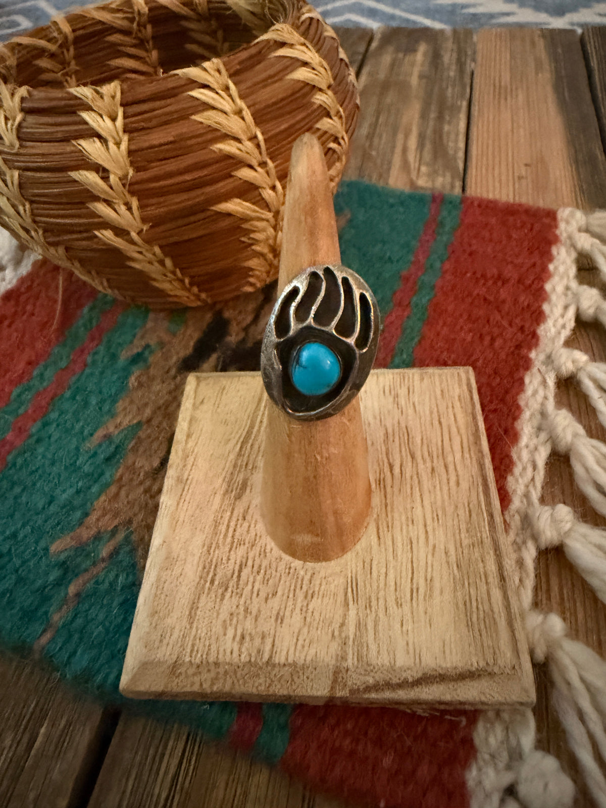 Old Pawn Handcrafted Turquoise & Sterling Silver Bear Paw Ring Size 4.25