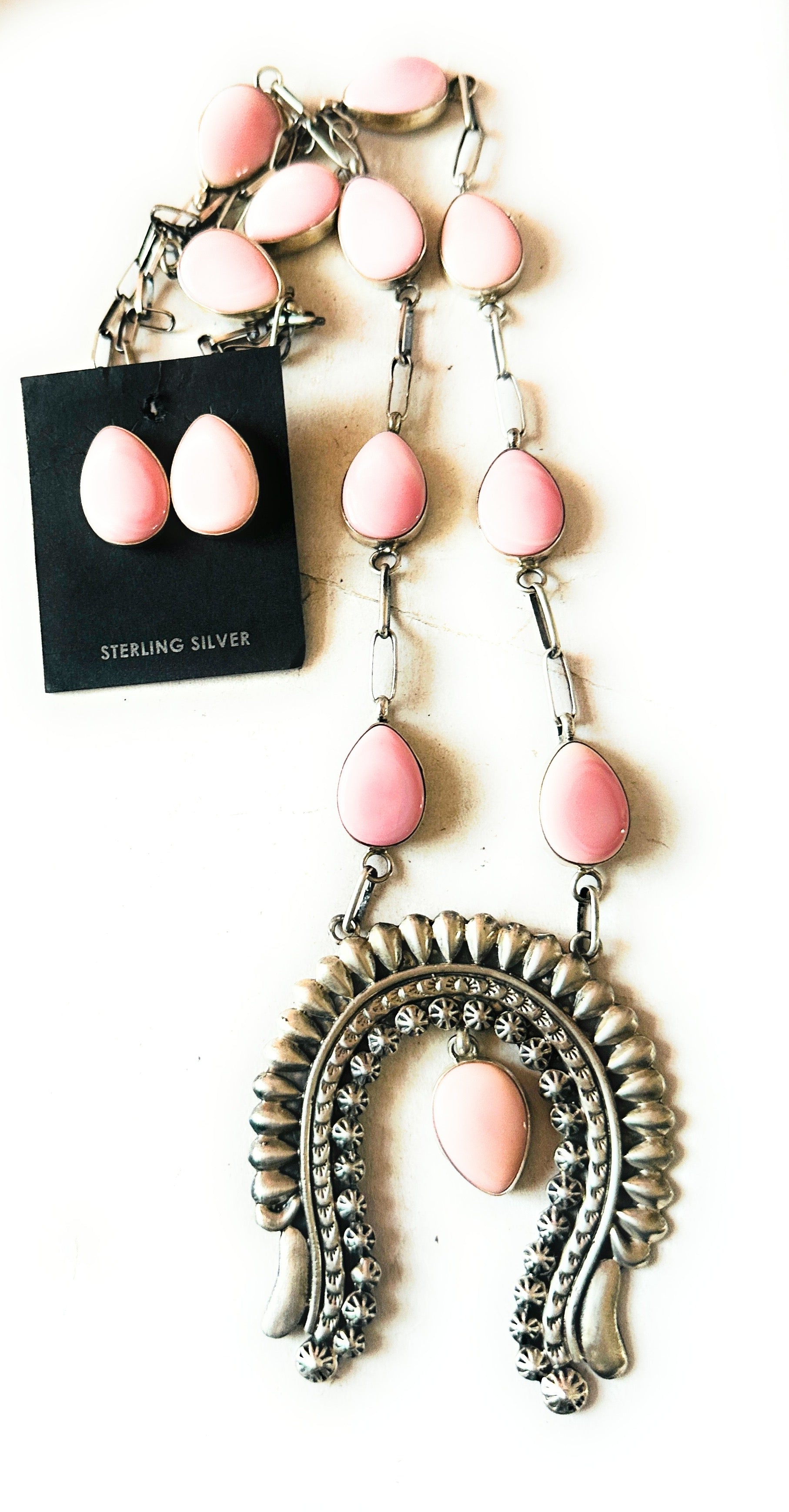 Navajo Queen Pink Conch & Sterling Silver Naja Necklace Set