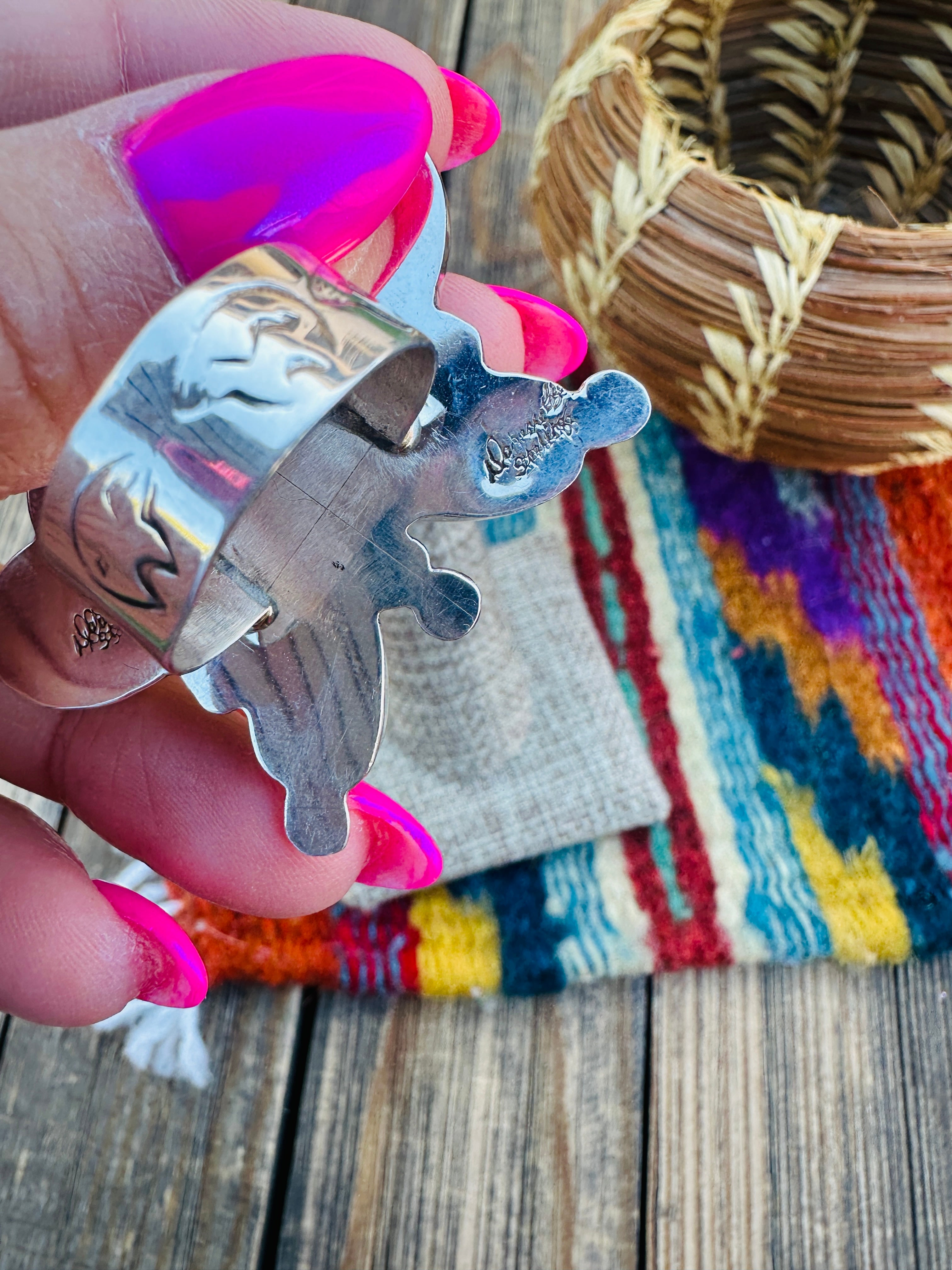 Handcrafted Spiny Oyster & Sterling Silver Dragonfly Ring