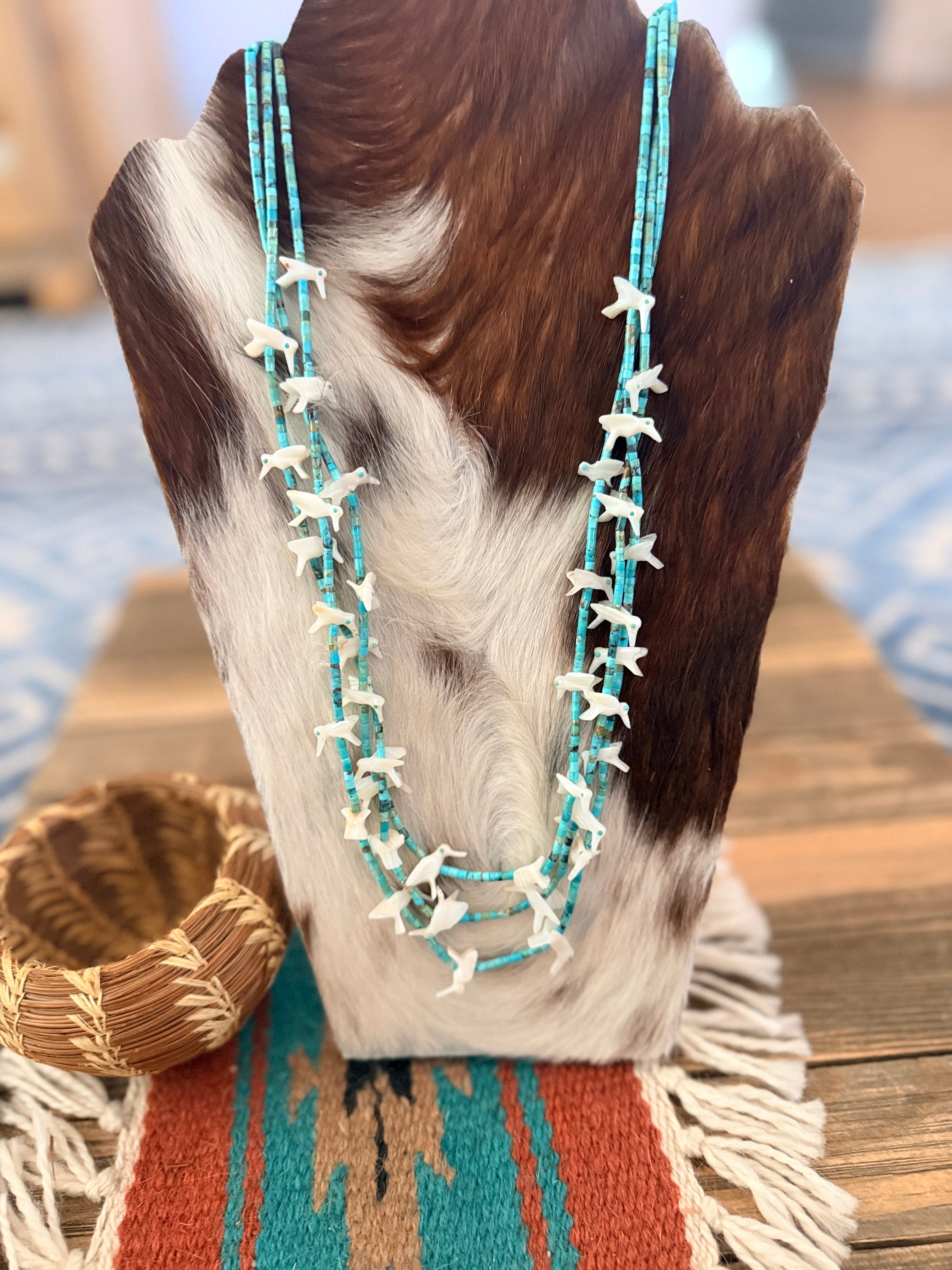 Old Pawn Handcrafted Turquoise & Mother of Pearl Fetish Hummingbird Beaded 29” Necklace