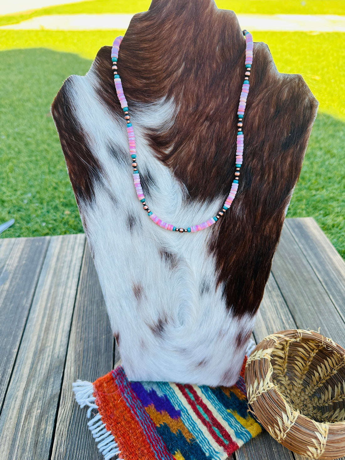 Handcrafted Queen Pink Conch, Turquoise & Copper 18” Beaded Necklace