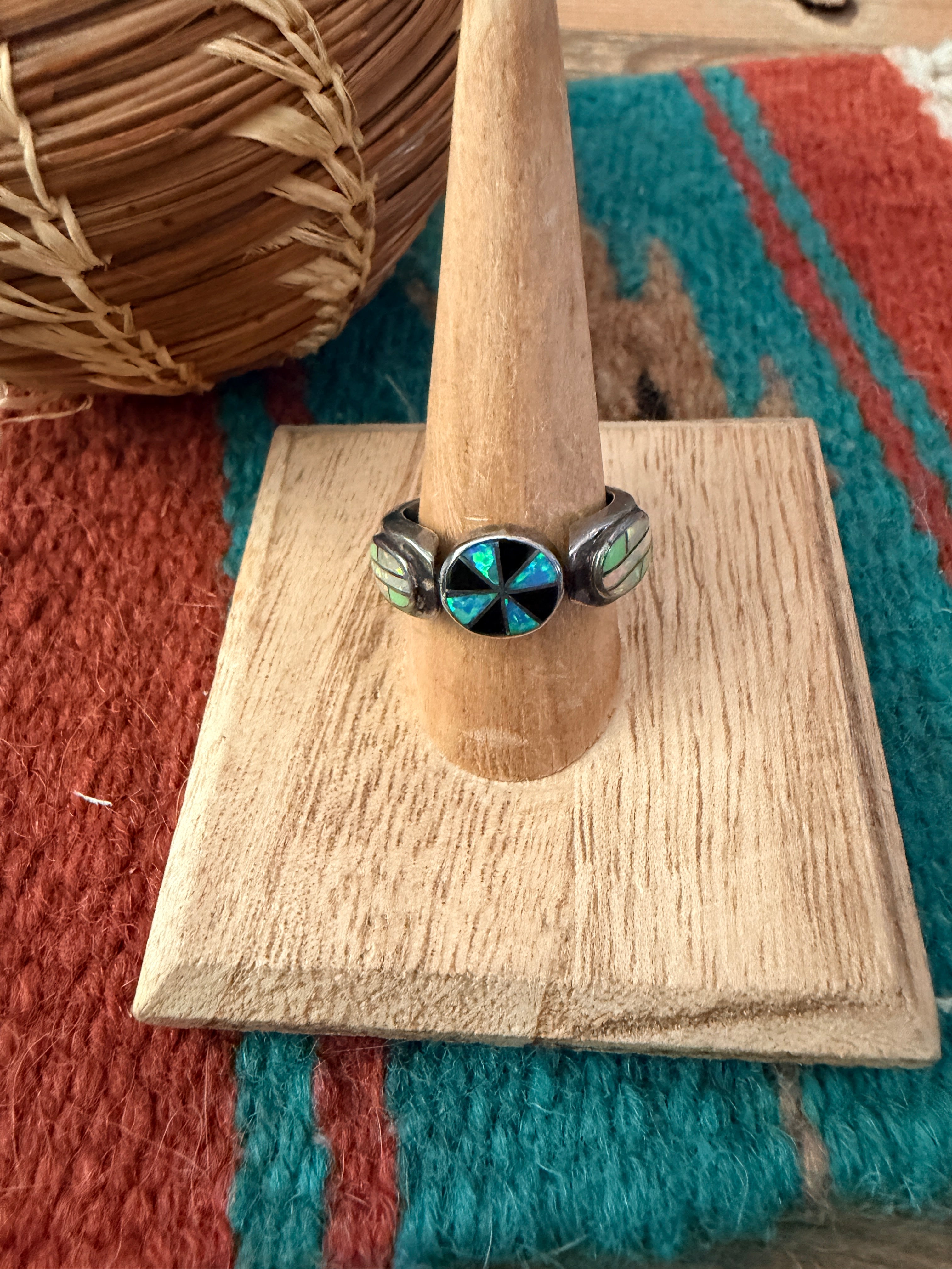 Old Pawn Handcrafted Multi Stone & Sterling Silver Inlay Ring Size 9