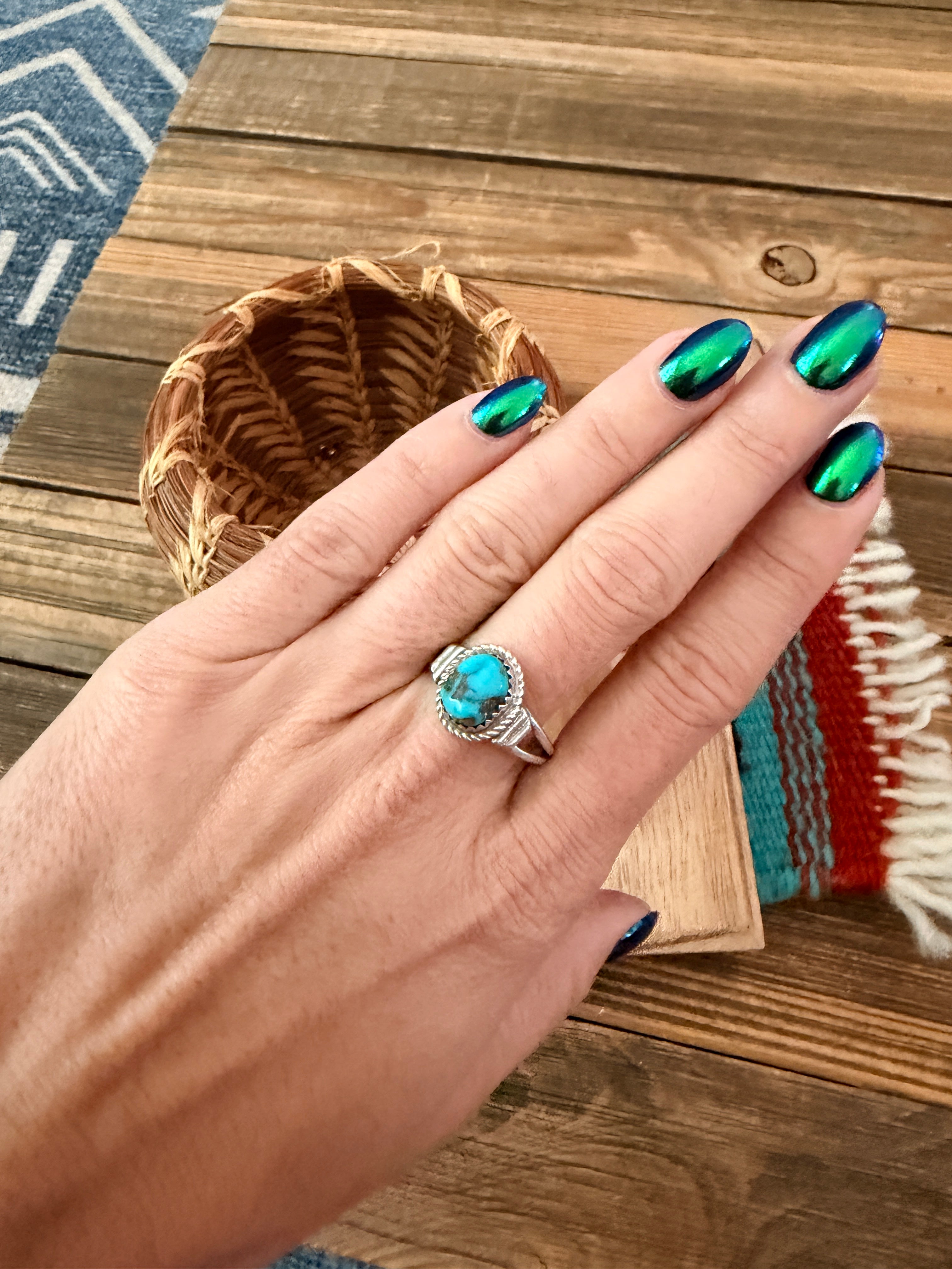 Old Pawn Handcrafted Turquoise & Sterling Silver Ring Size 9.25