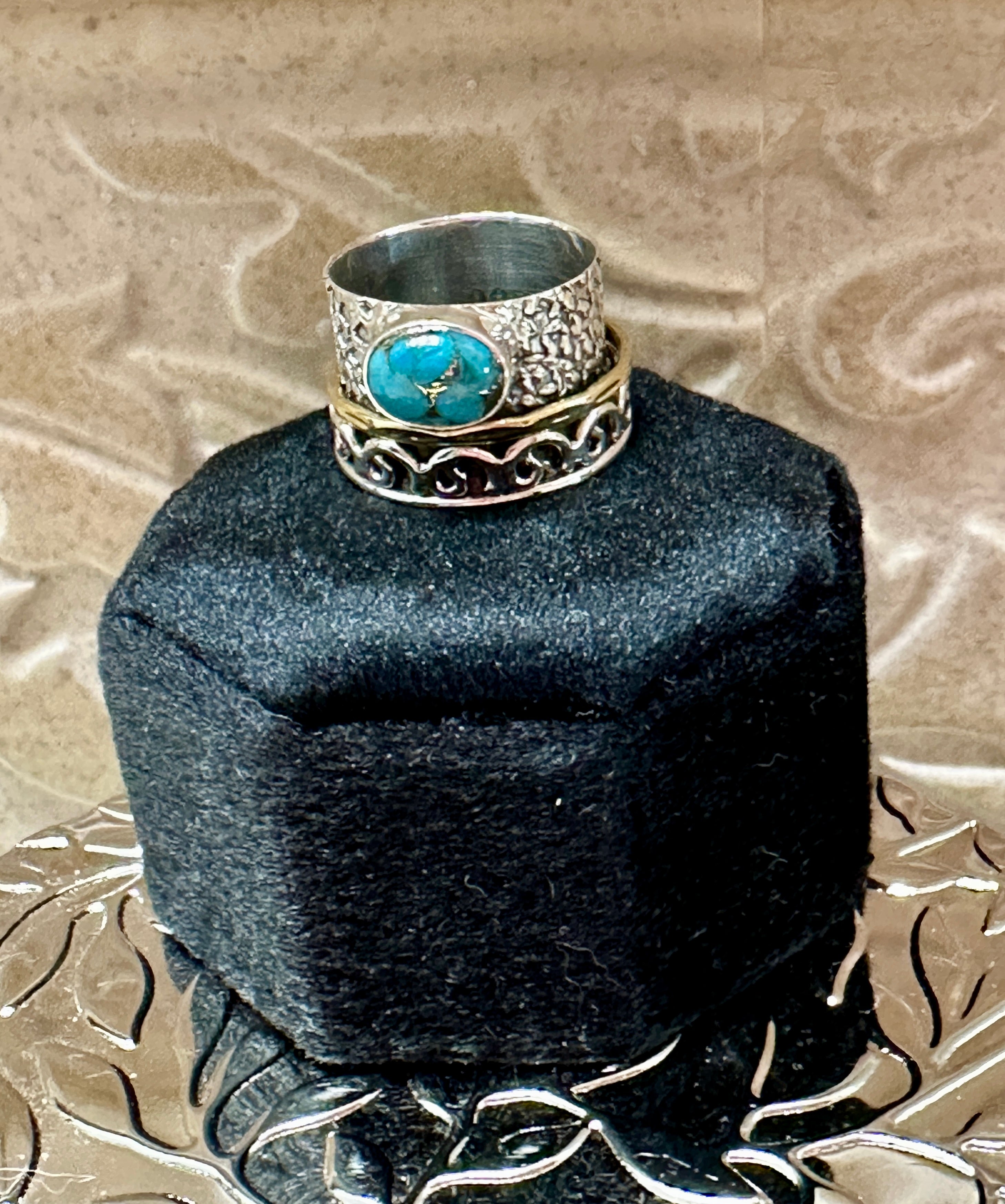 Copper Turquoise Sterling Silver, Gold, Copper Spinner Ring Size 8 “Lattice