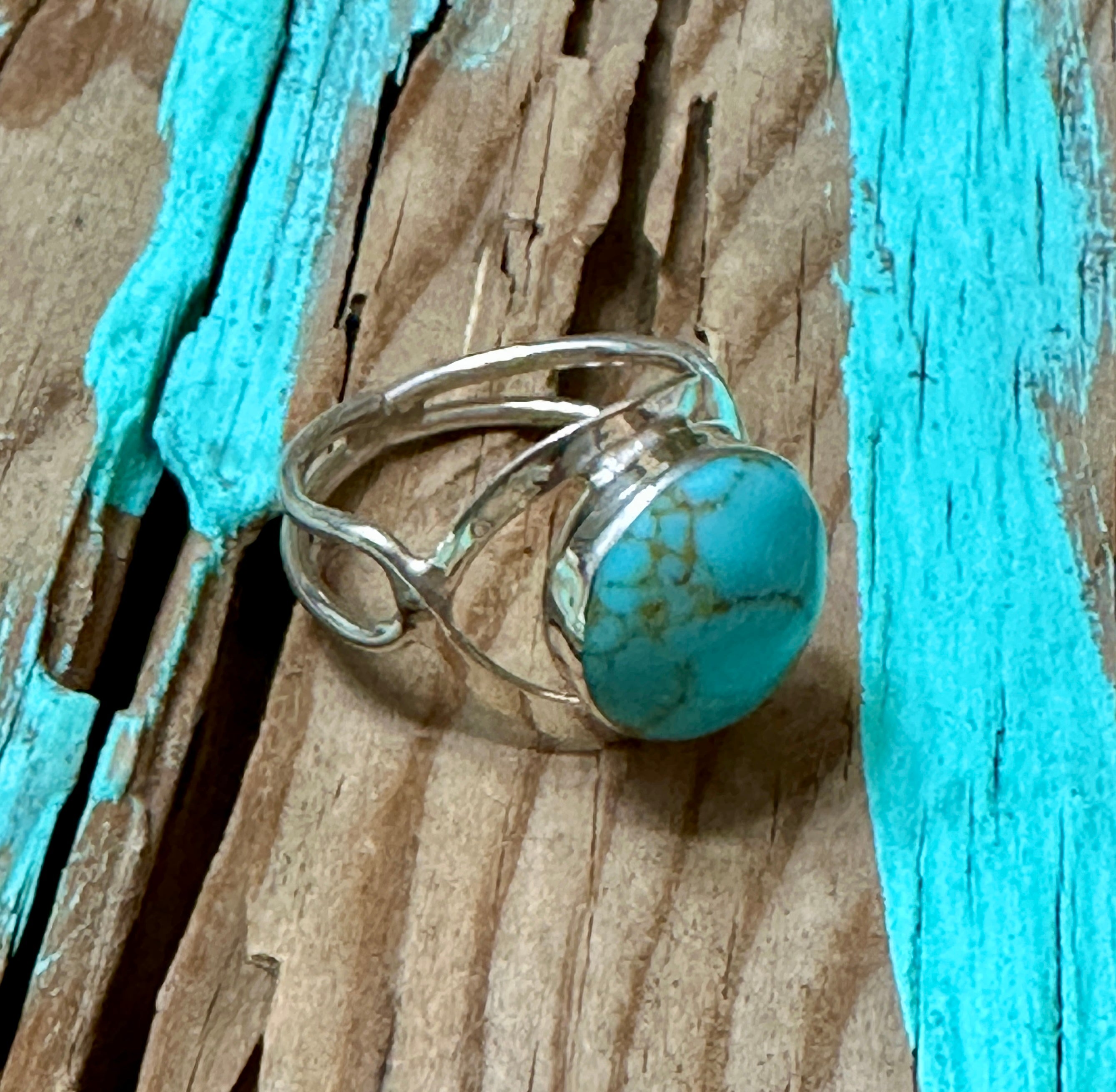 Round Frame Turquoise Sterling Silver Ring
