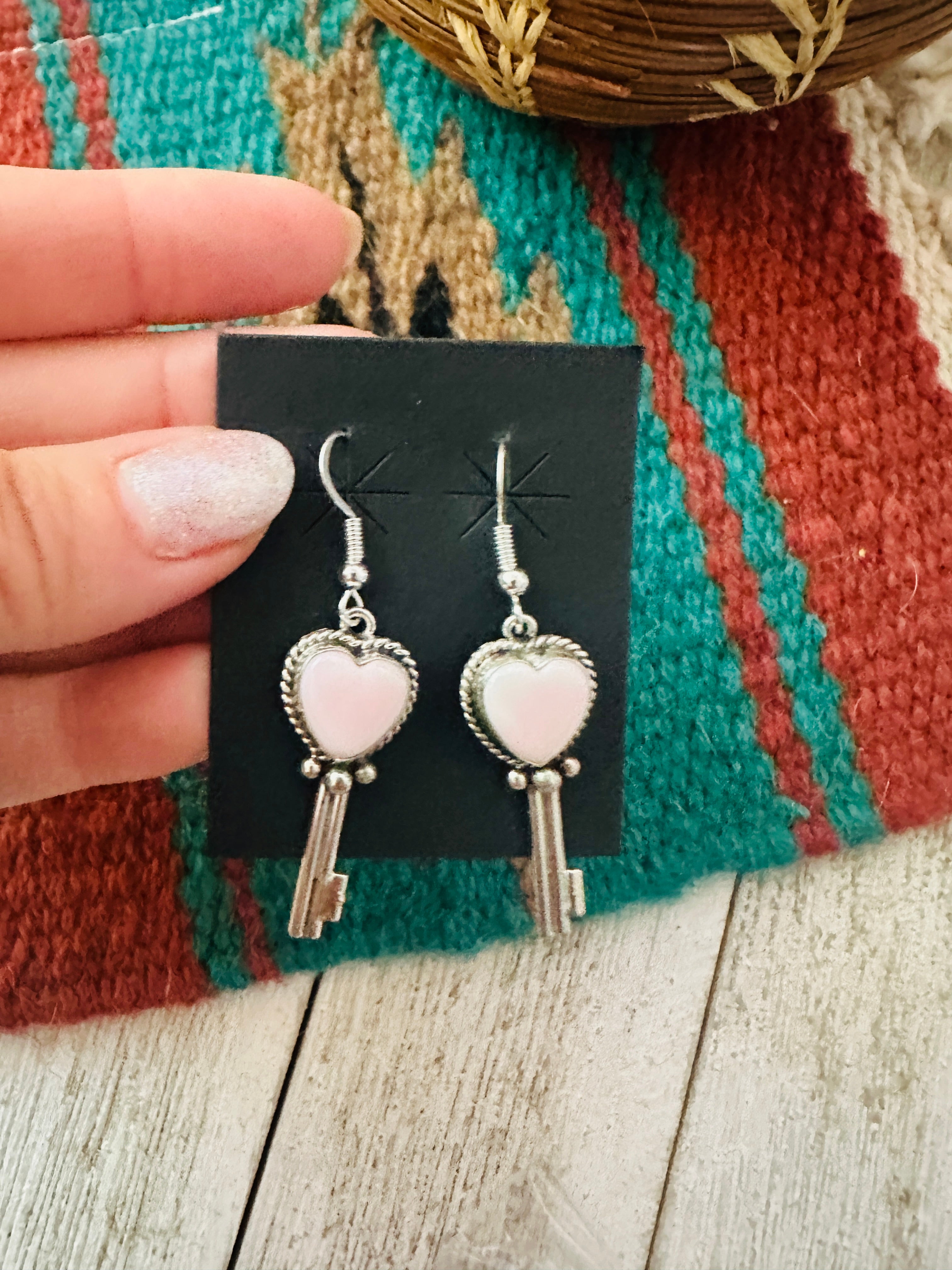 Navajo Queen Pink Conch & Sterling Silver Heart Dangle Earrings