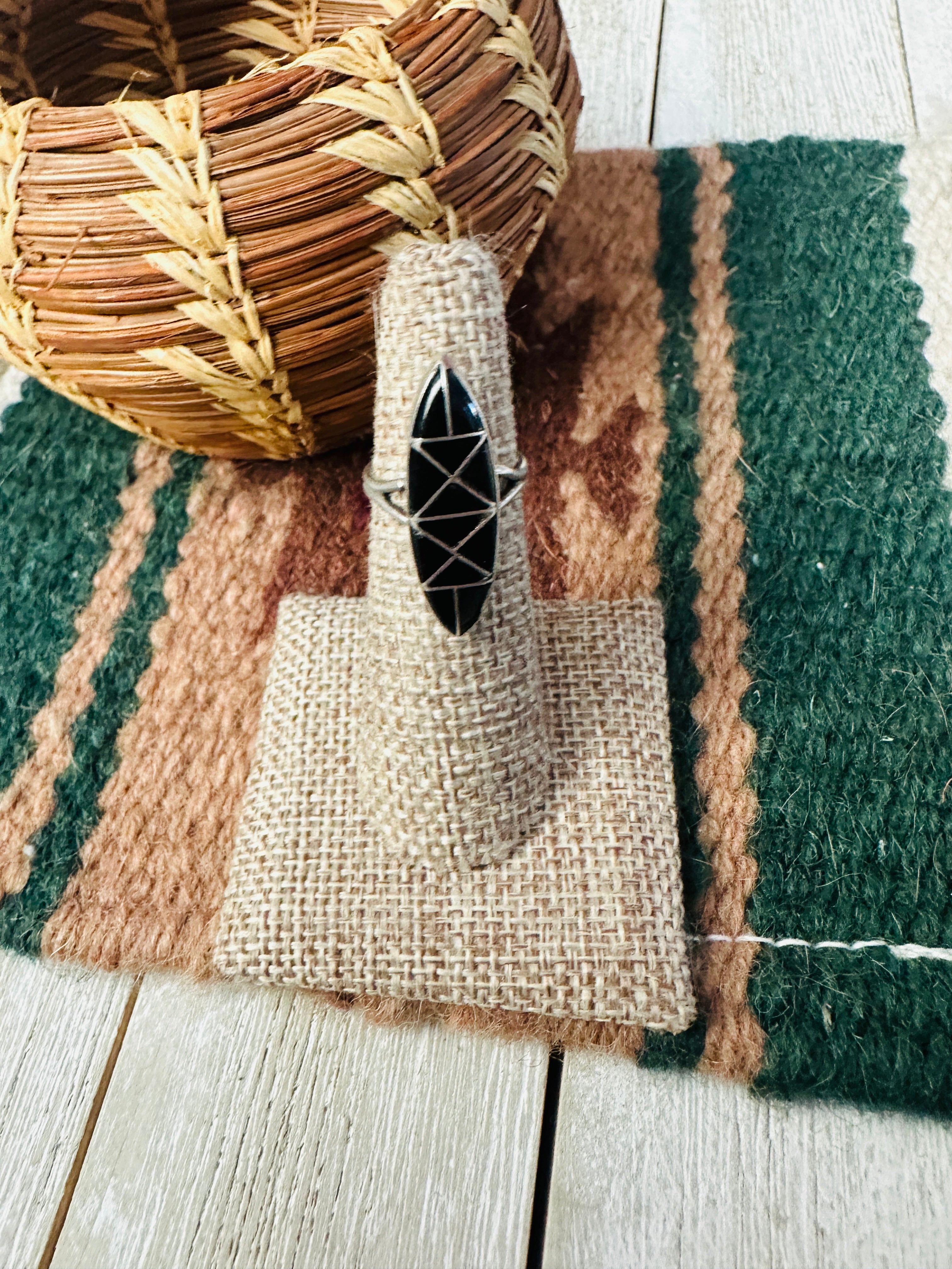 Old Pawn Handcrafted Onyx & Sterling Silver Inlay Ring Size 5