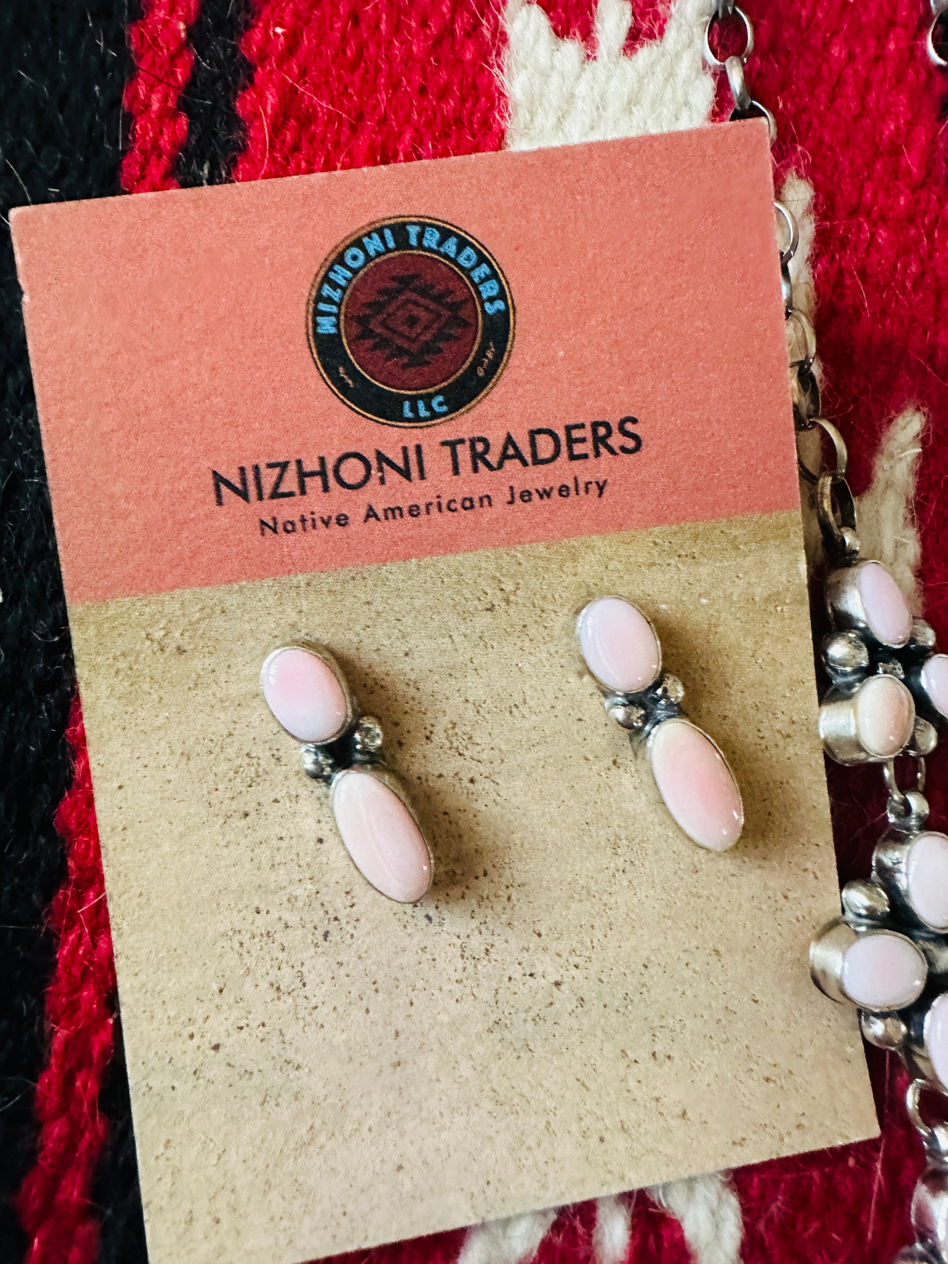 Navajo Queen Pink Conch & Sterling Silver Cluster Necklace Set